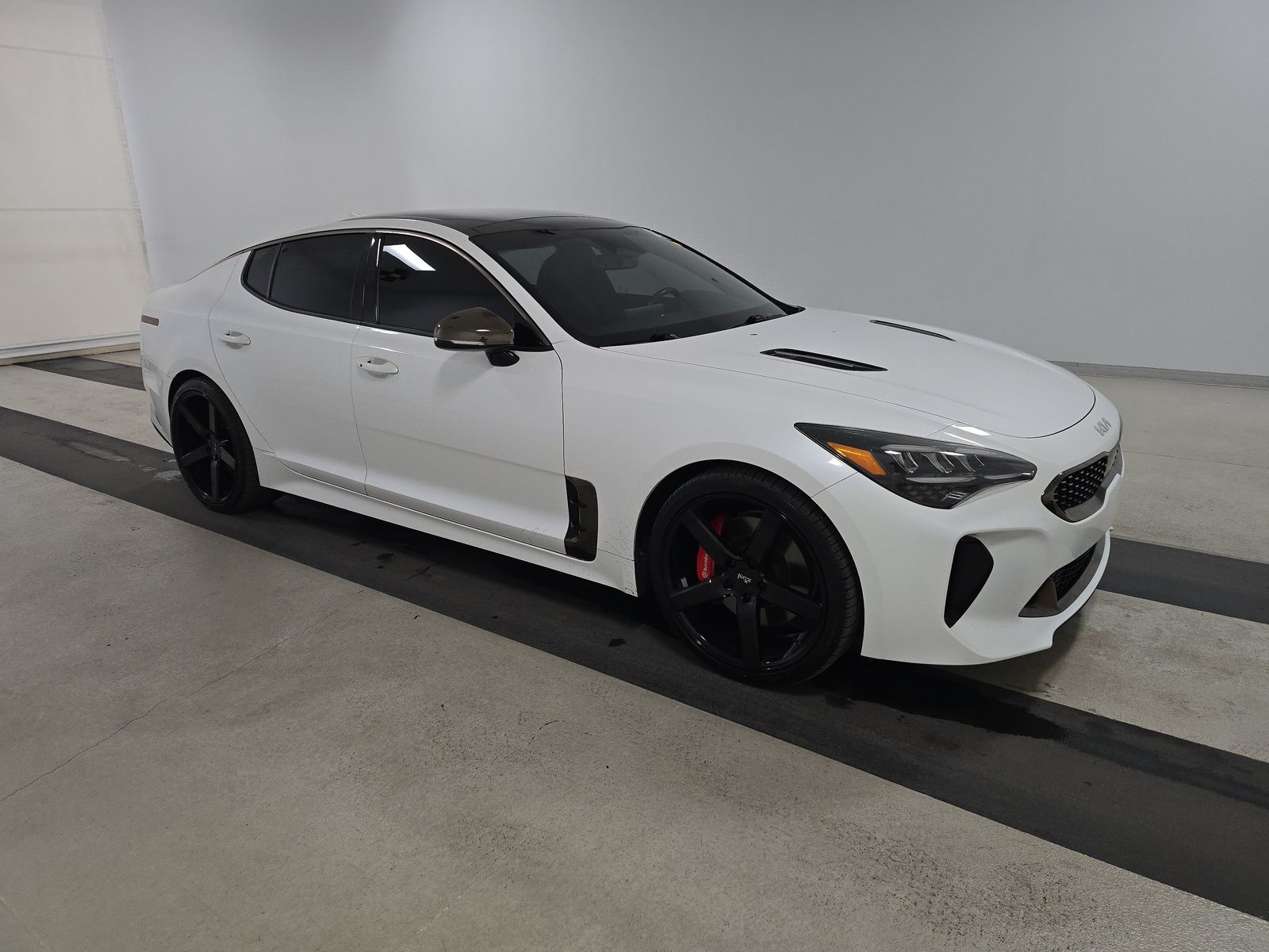 2022 Kia Stinger GT1 RWD