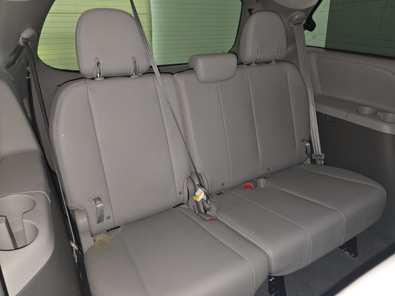 2020 Toyota Sienna XLE Premium FWD