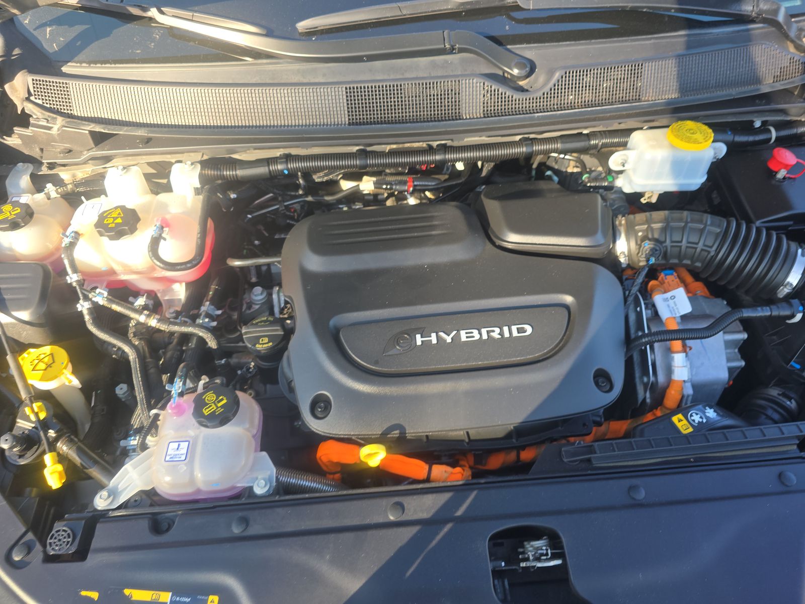 2022 Chrysler Pacifica Hybrid Touring L FWD