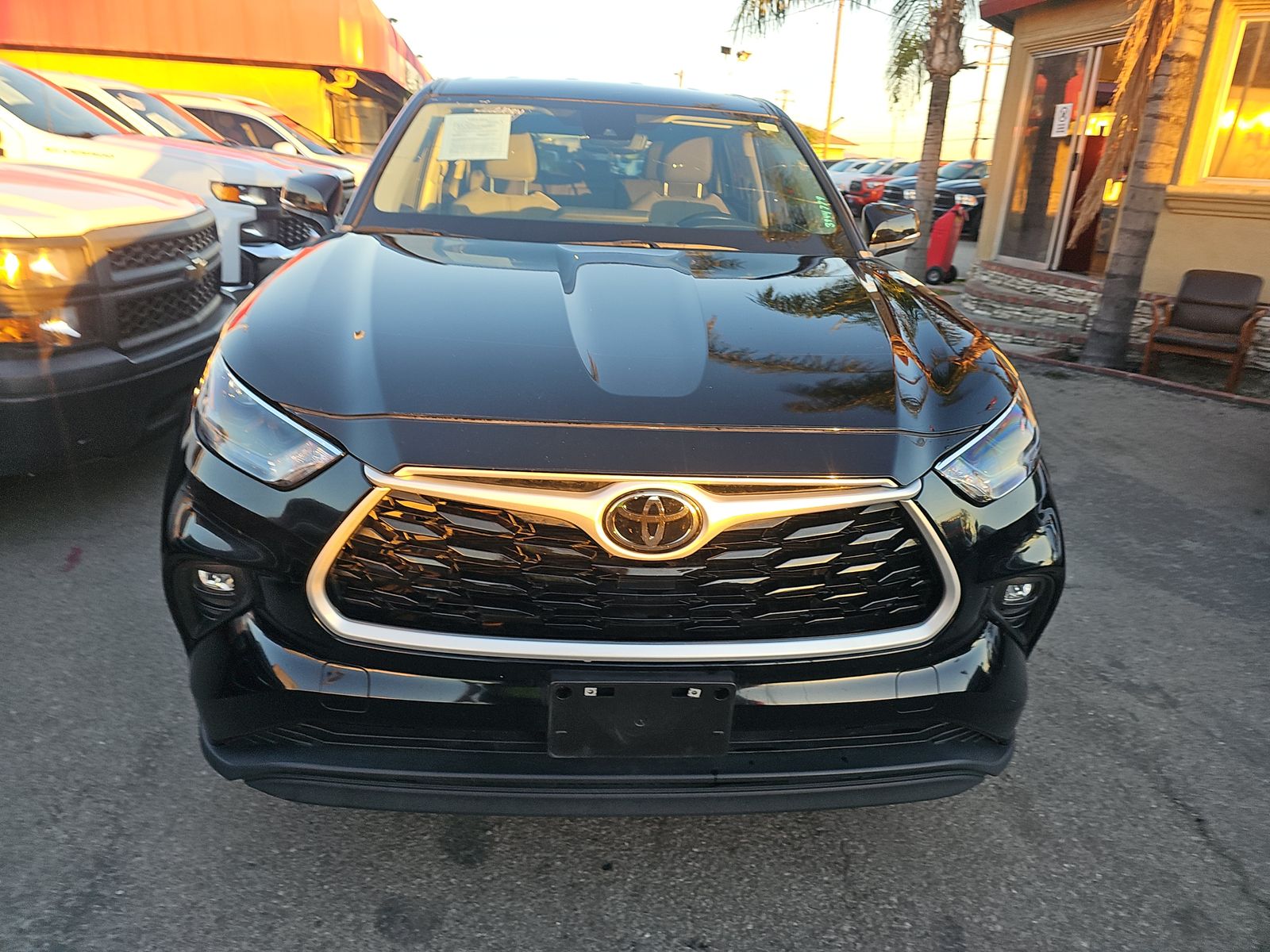 2023 Toyota Highlander LE FWD