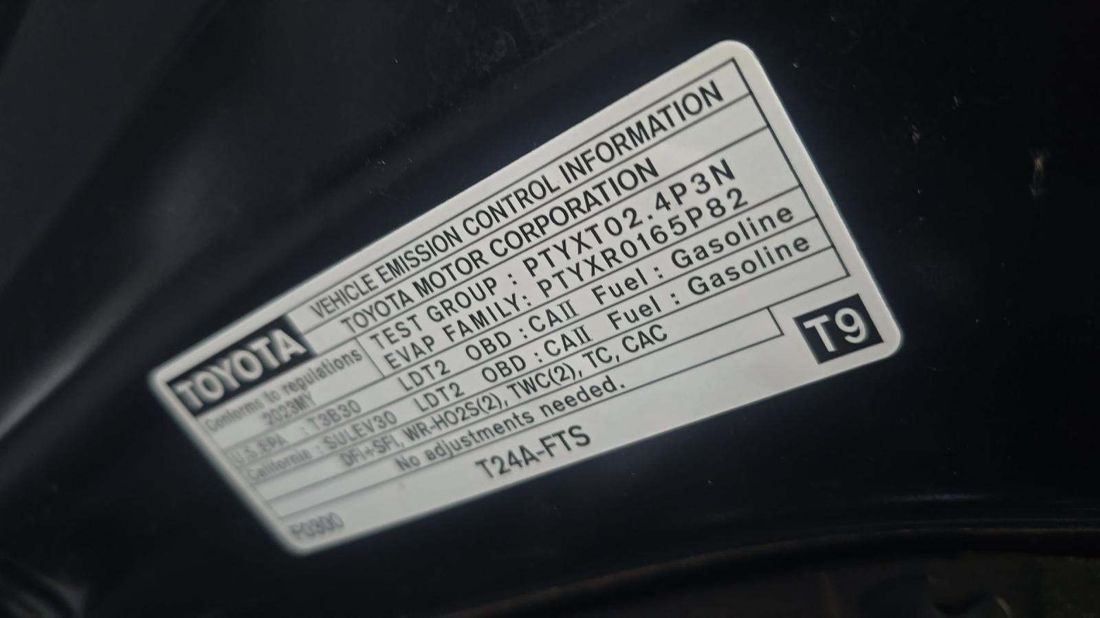 2023 Toyota Highlander LE FWD