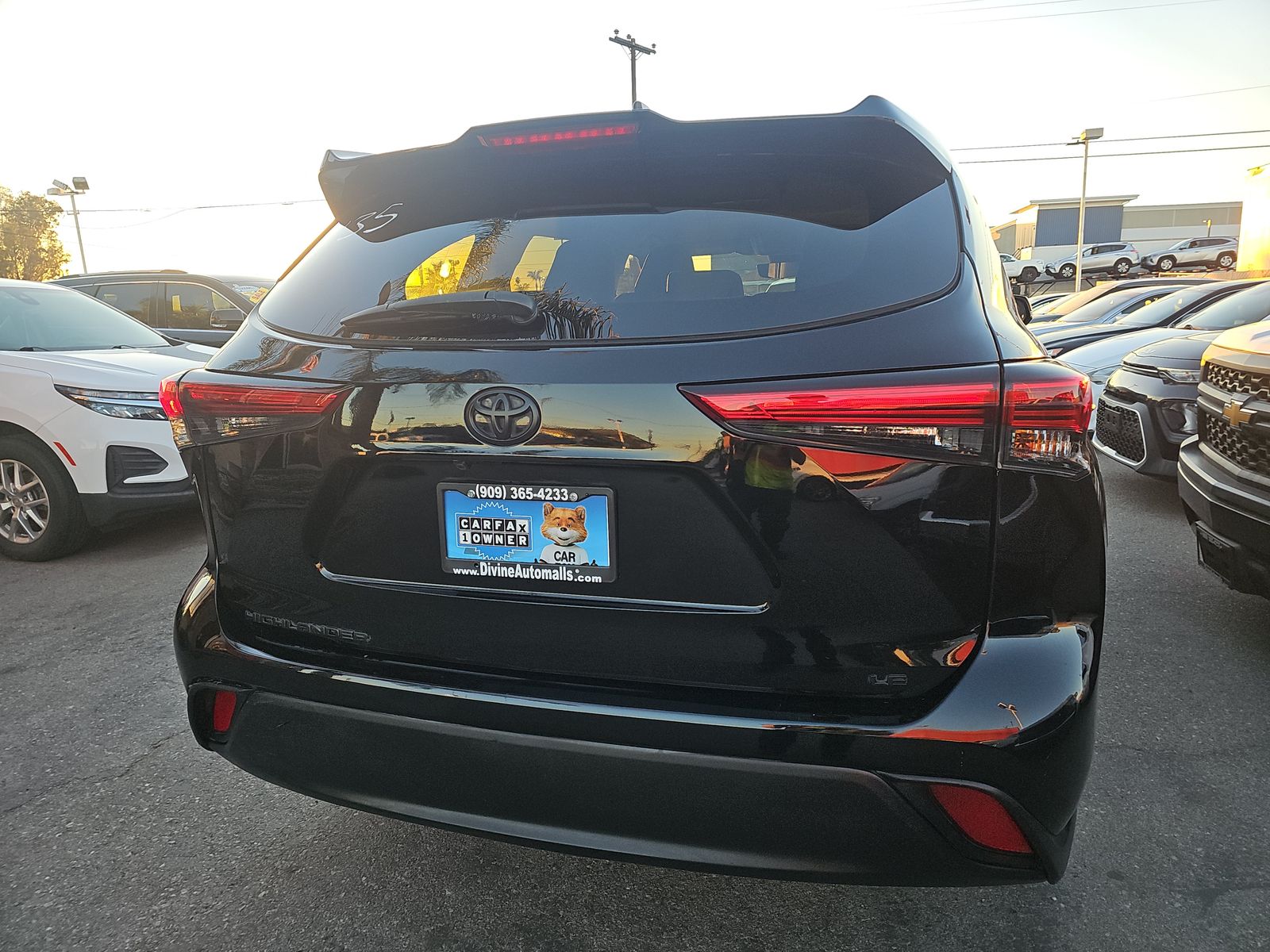 2023 Toyota Highlander LE FWD