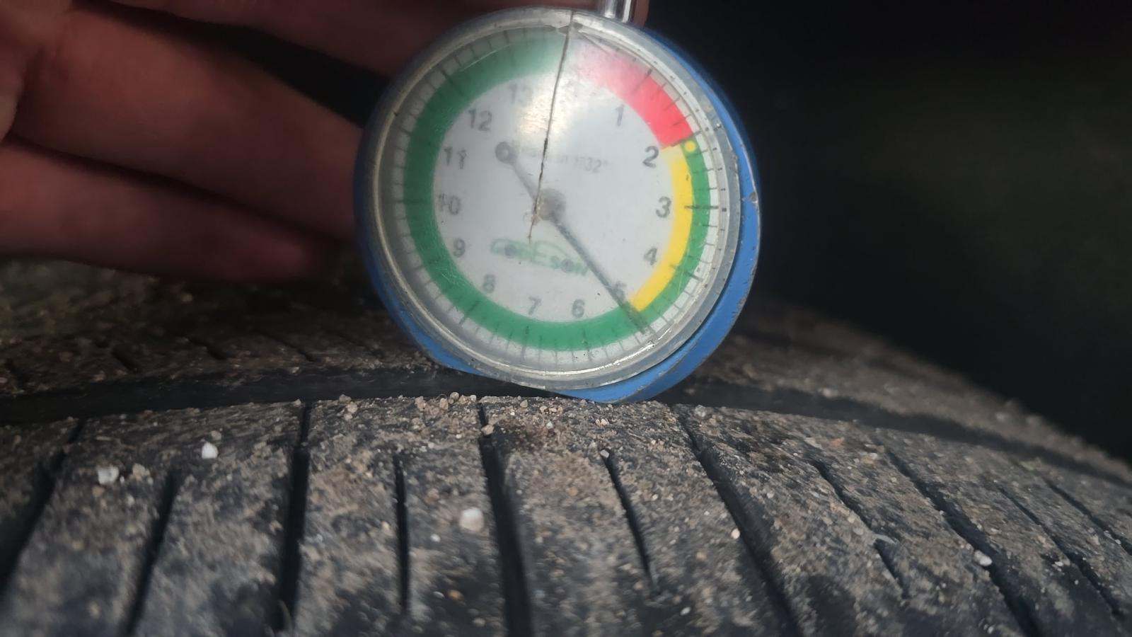 2023 Toyota Highlander LE FWD