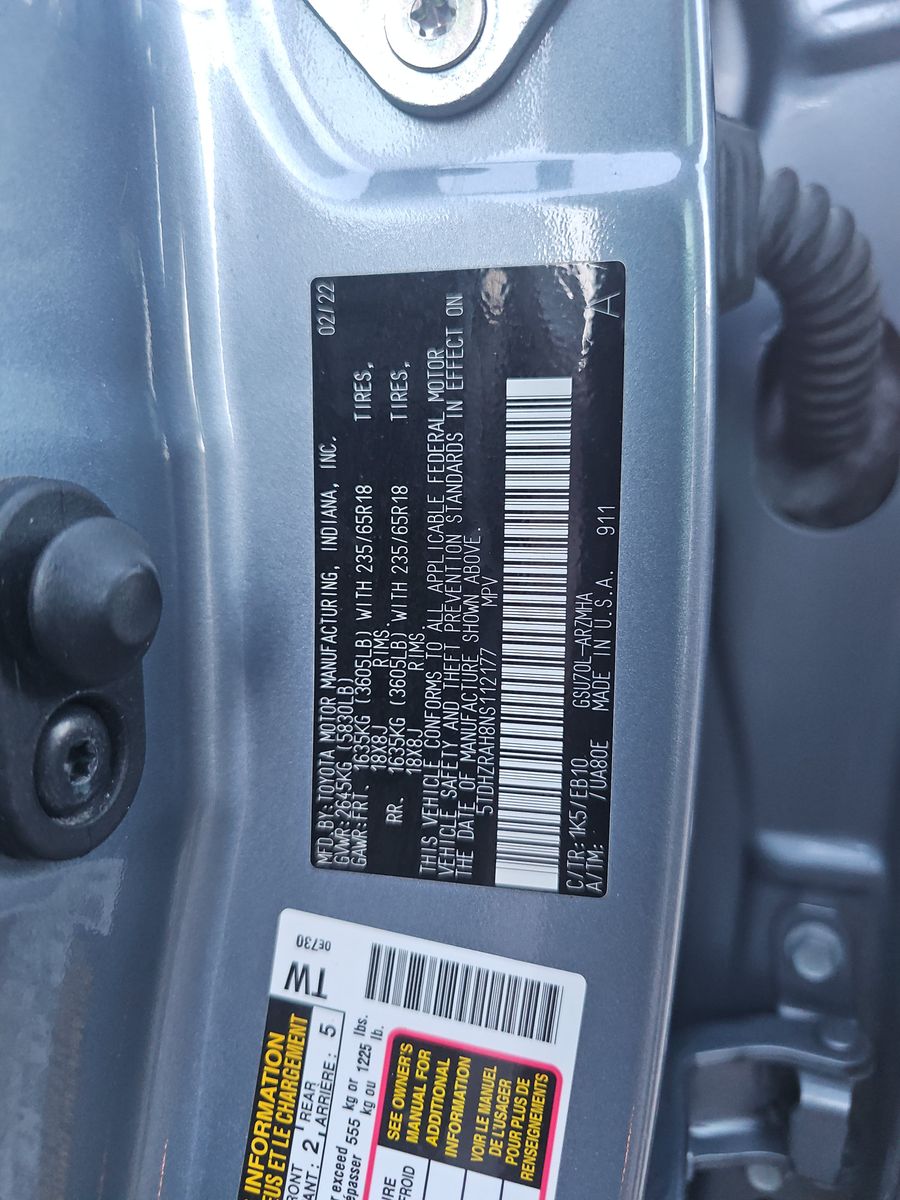 2022 Toyota Highlander XLE FWD