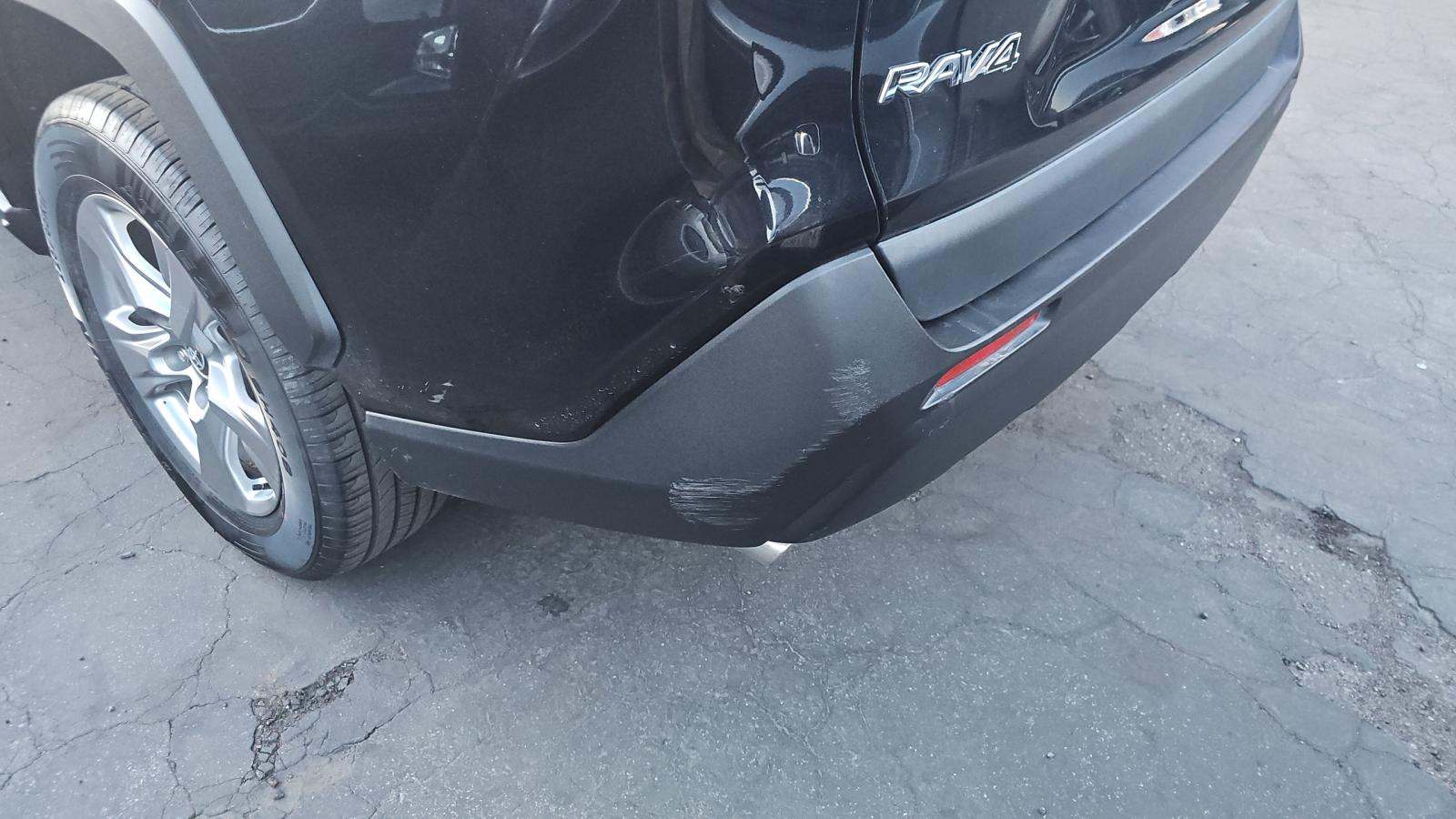 2024 Toyota RAV4 XLE AWD