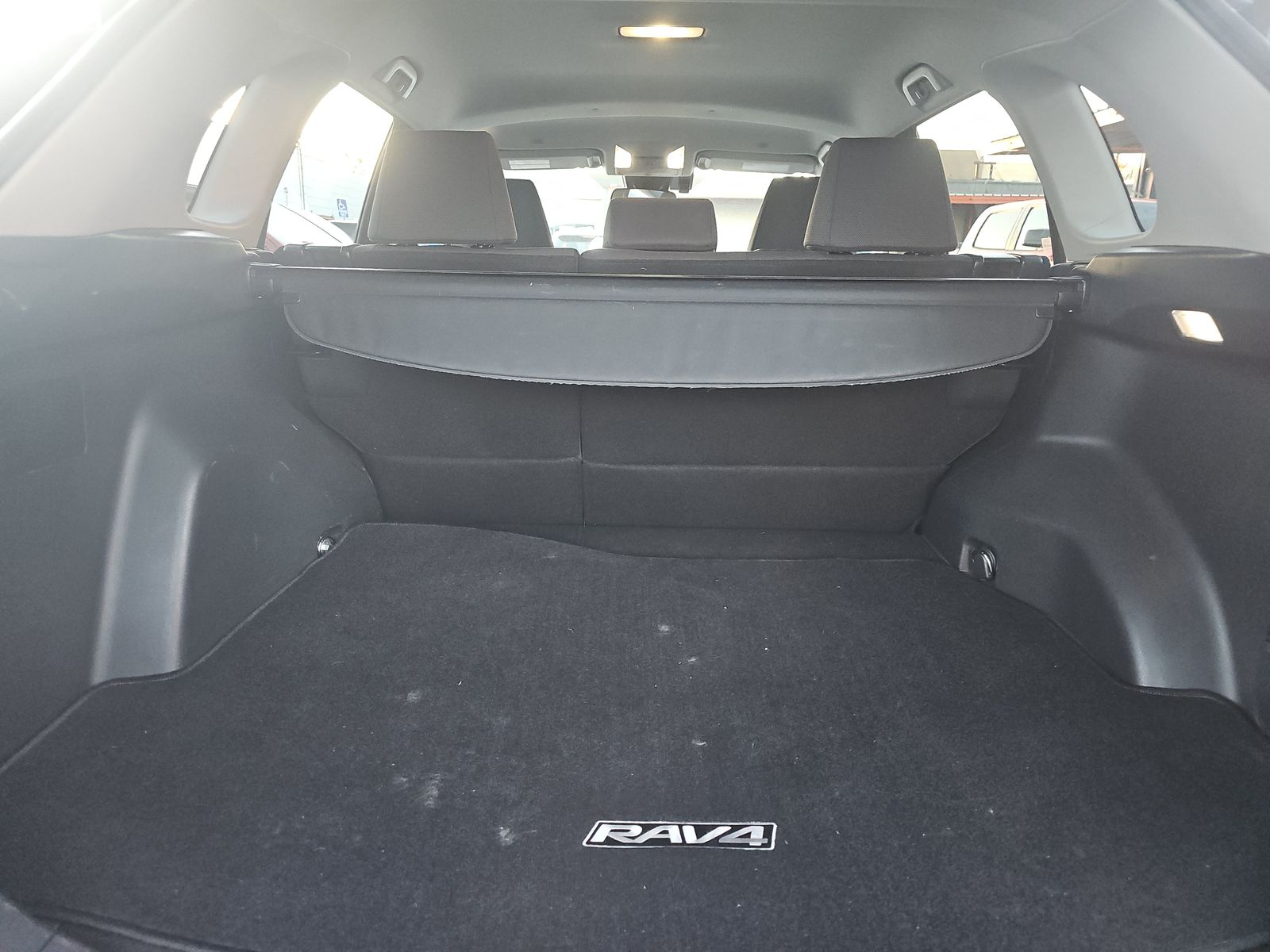 2024 Toyota RAV4 XLE AWD