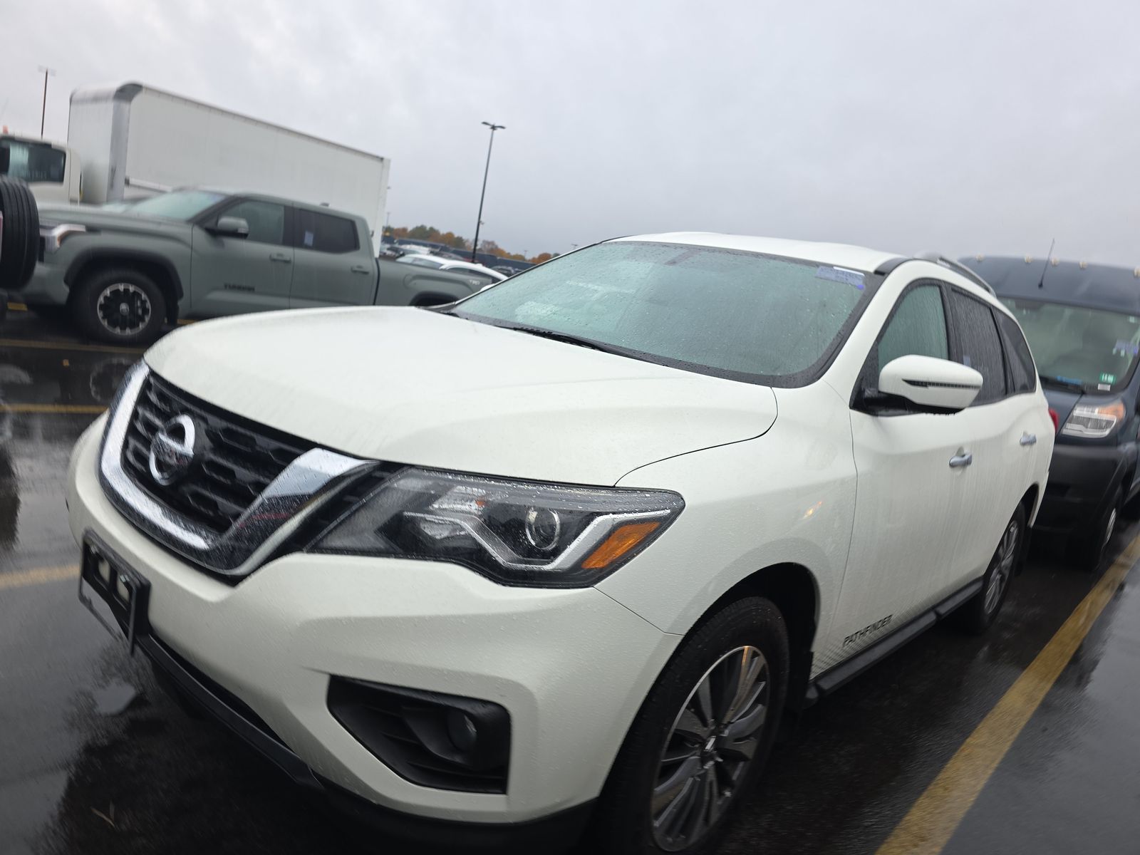 2020 Nissan Pathfinder SV AWD