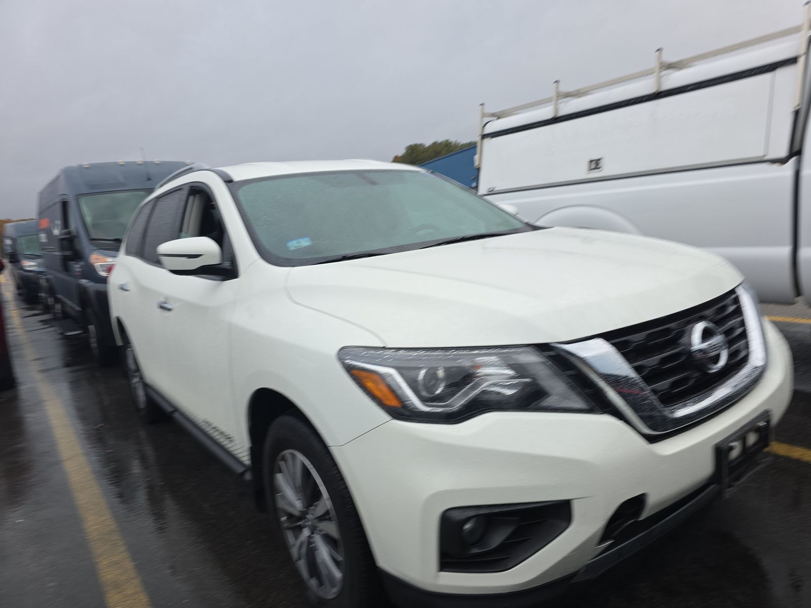 2020 Nissan Pathfinder SV AWD