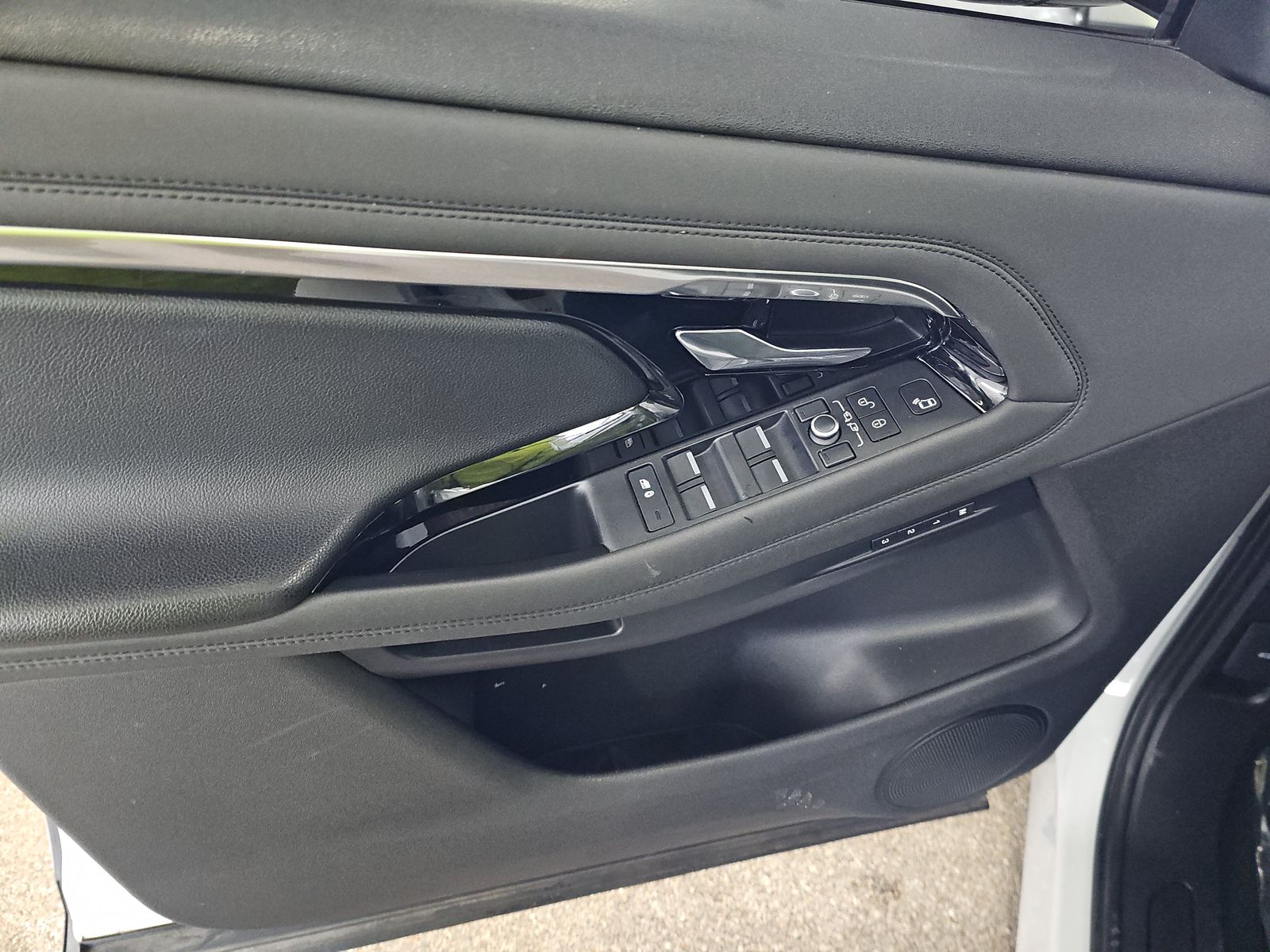 2020 Land Rover Range Rover Evoque SE AWD