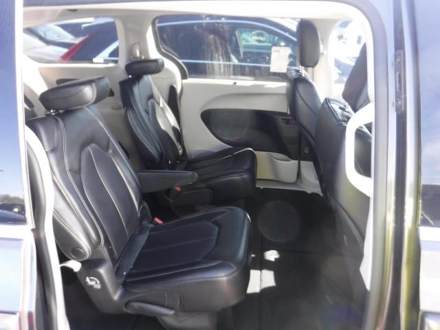 2023 Chrysler Pacifica Touring L FWD