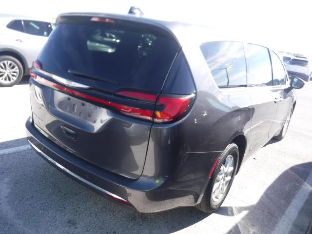 2023 Chrysler Pacifica Touring L FWD