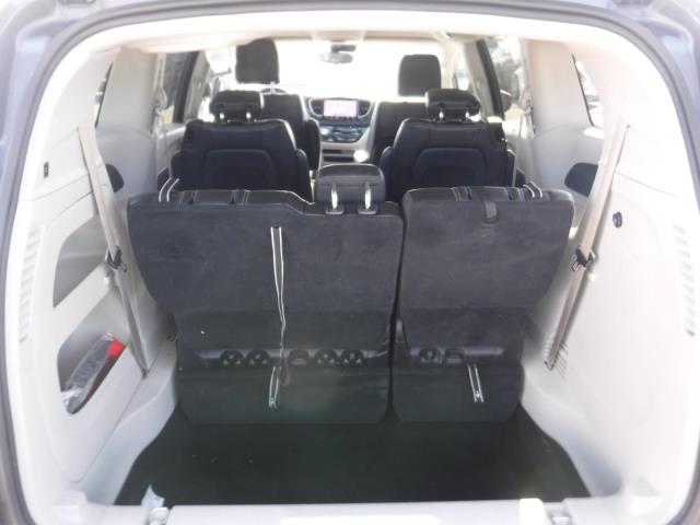 2023 Chrysler Pacifica Touring L FWD