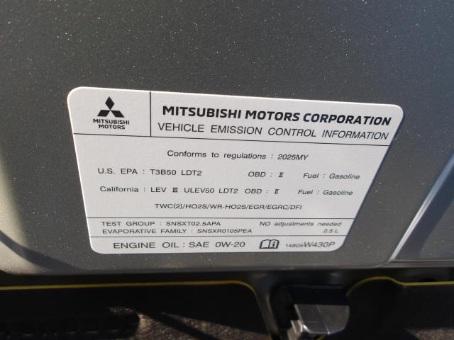 2025 Mitsubishi Outlander SE FWD