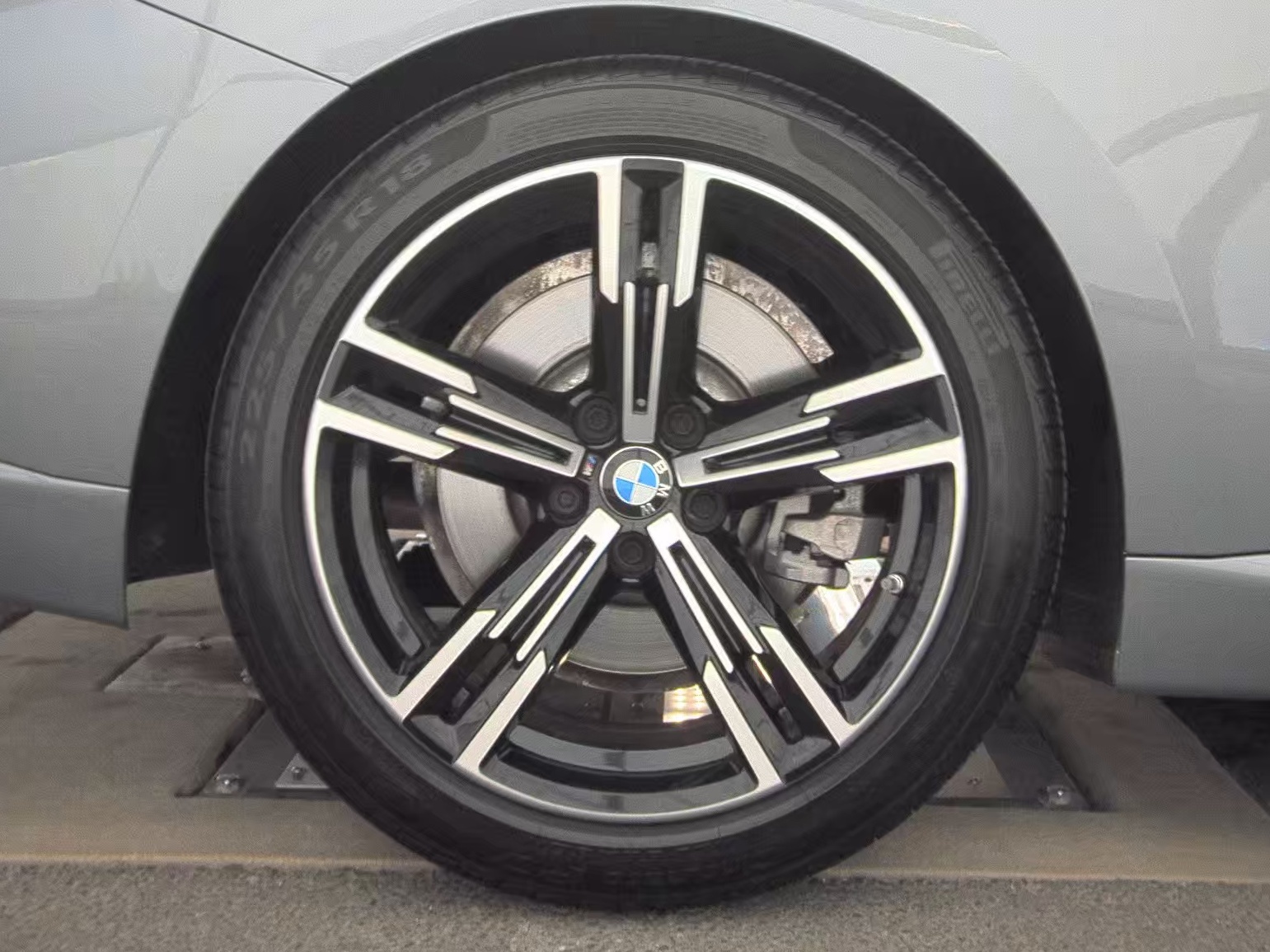 2025 BMW 2 Series 230i RWD