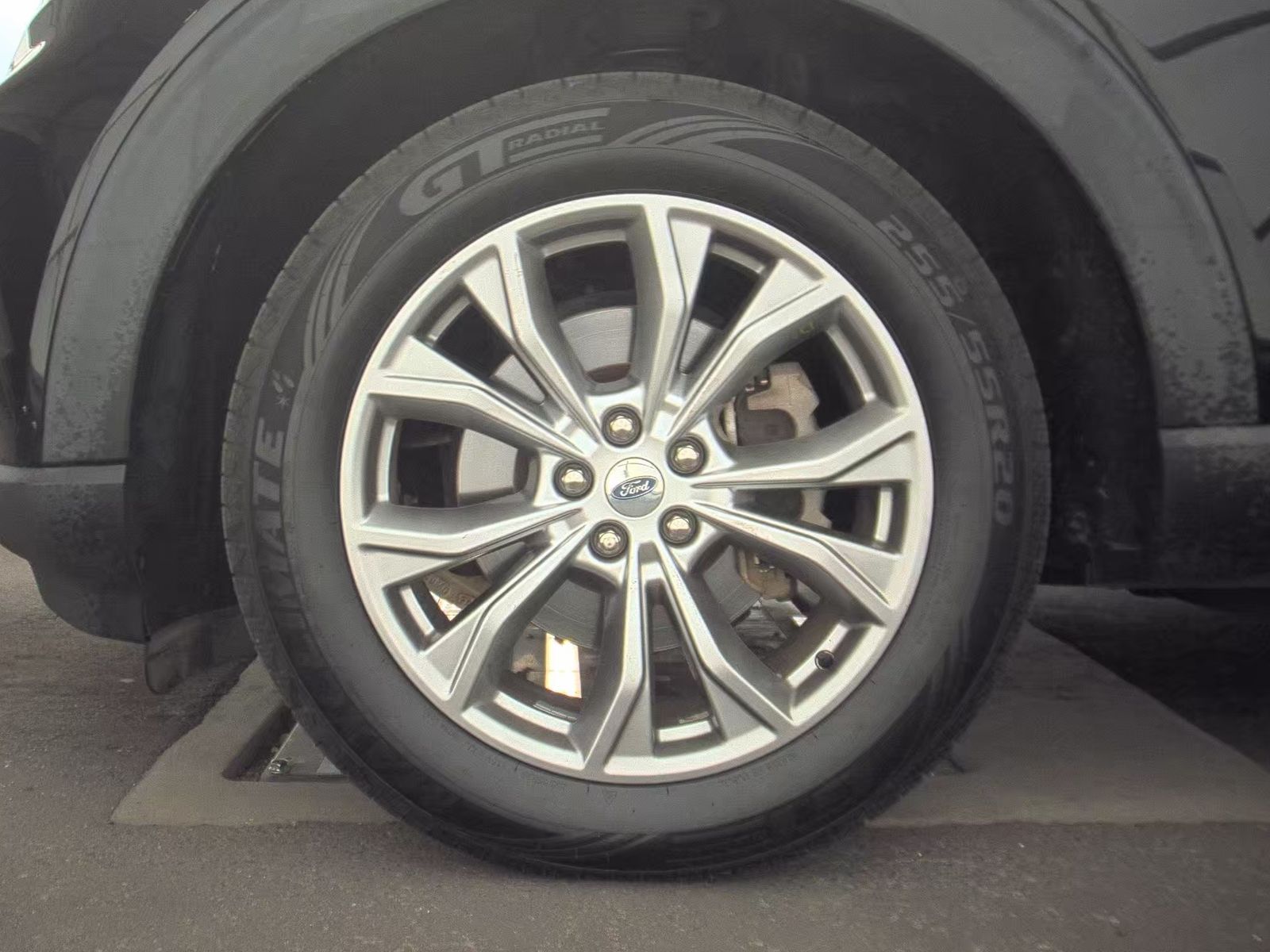 2020 Ford Explorer XLT AWD