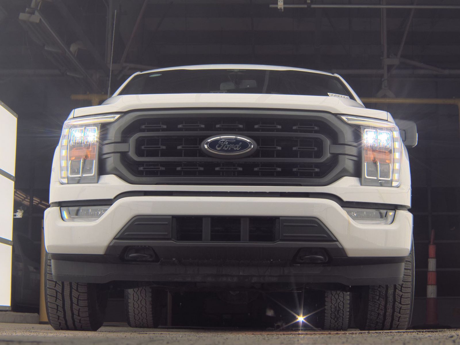 2023 Ford F-150 XLT AWD
