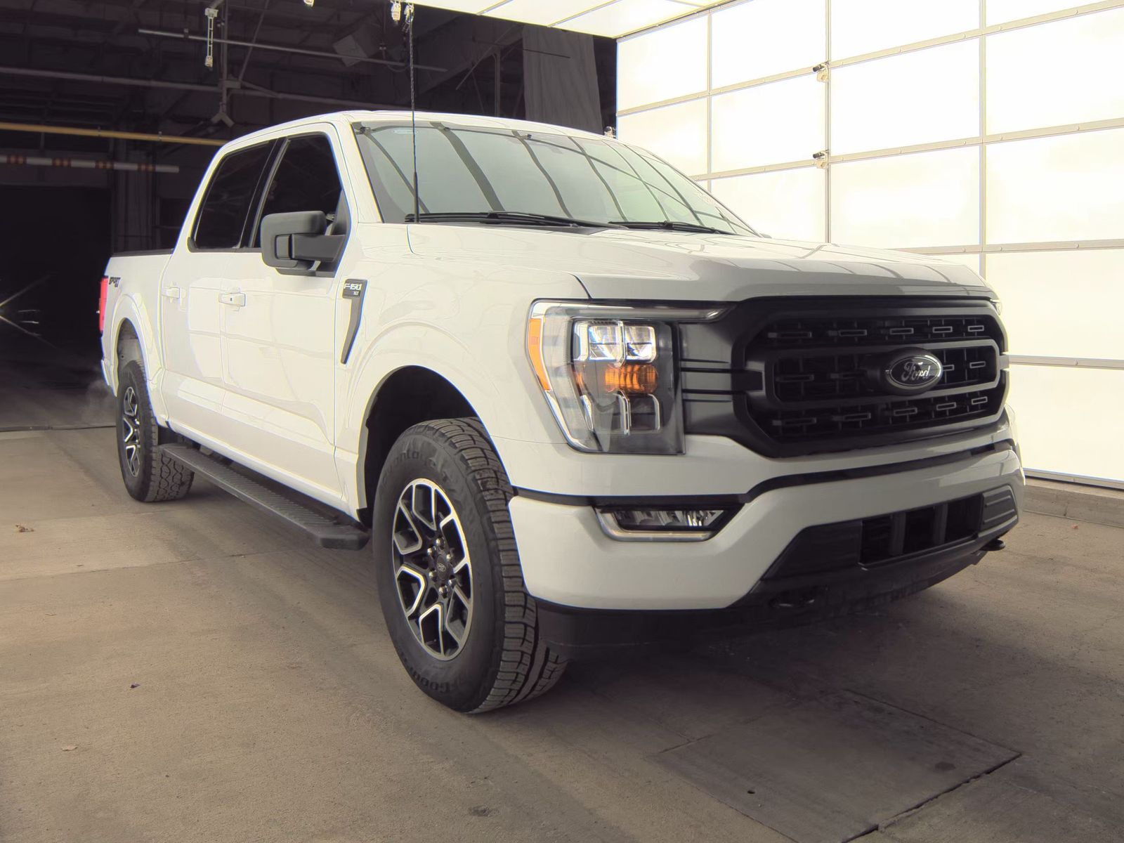 2023 Ford F-150 XLT AWD
