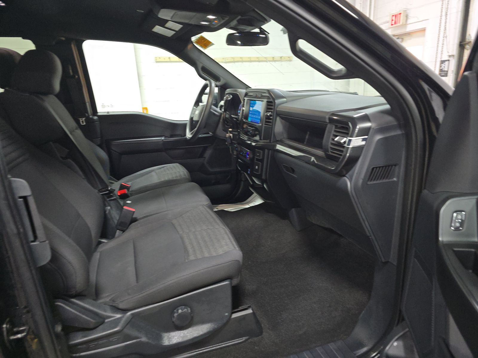 2022 Ford F-150 XL AWD