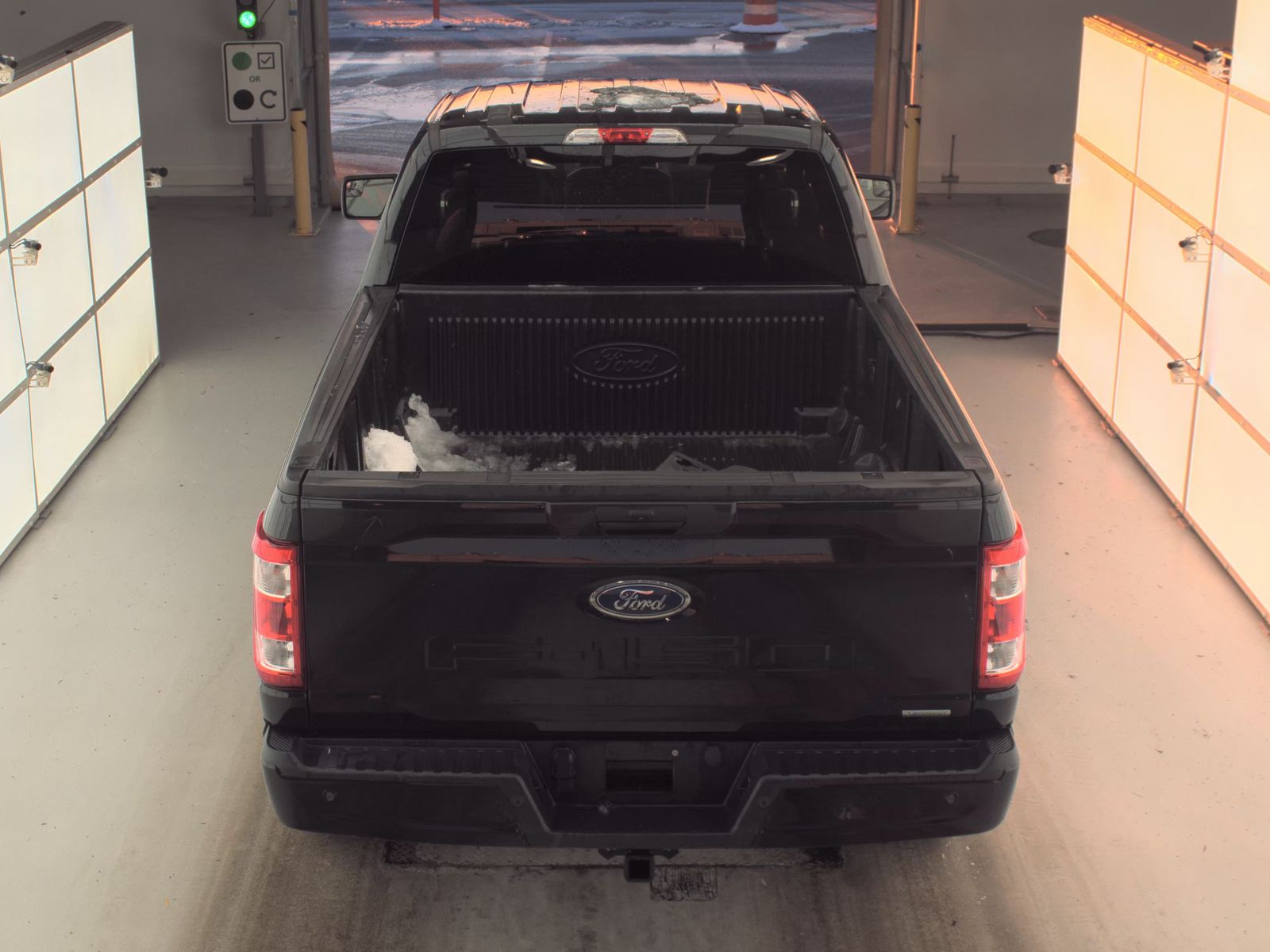 2022 Ford F-150 XL AWD