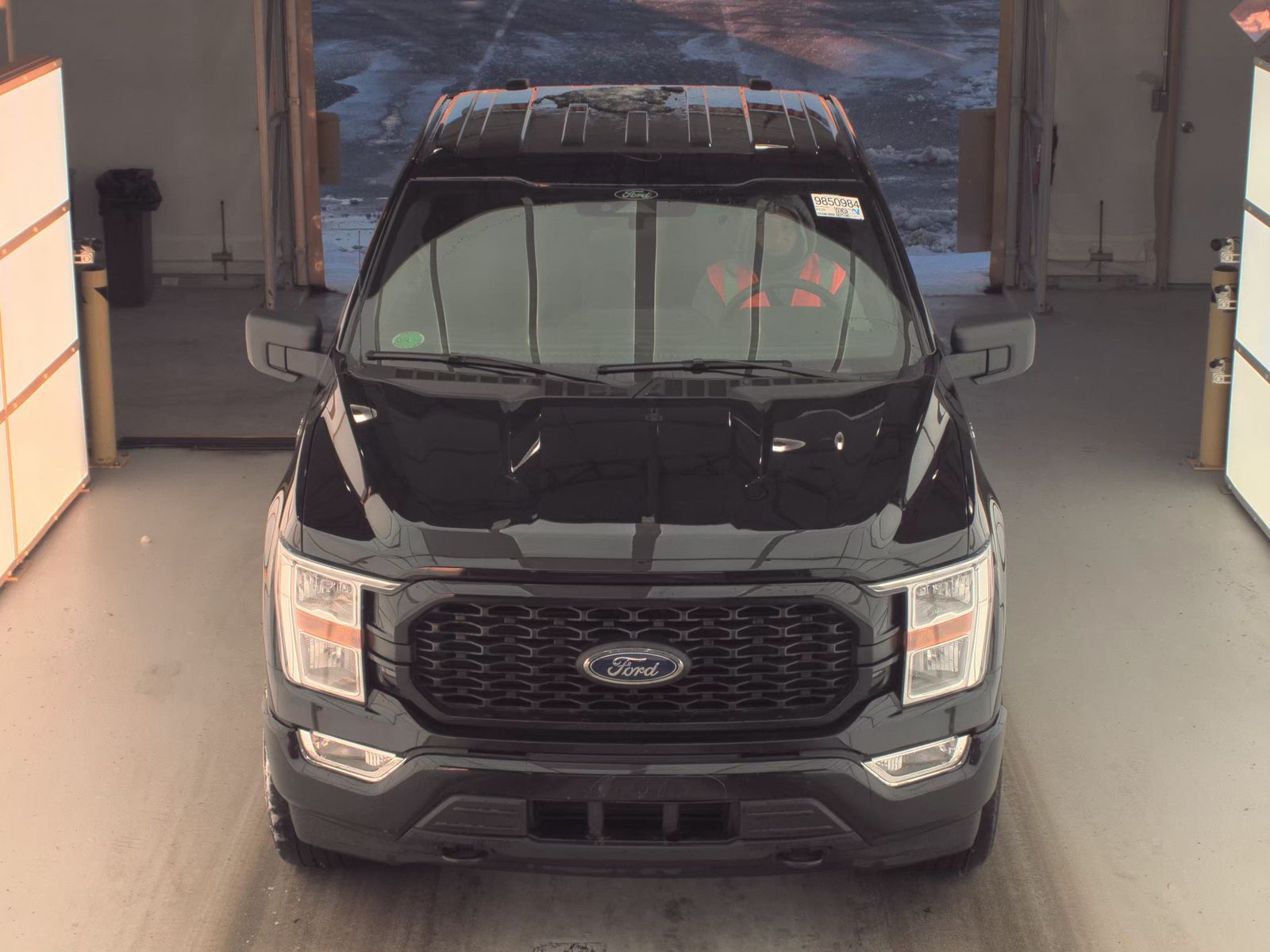 2022 Ford F-150 XL AWD