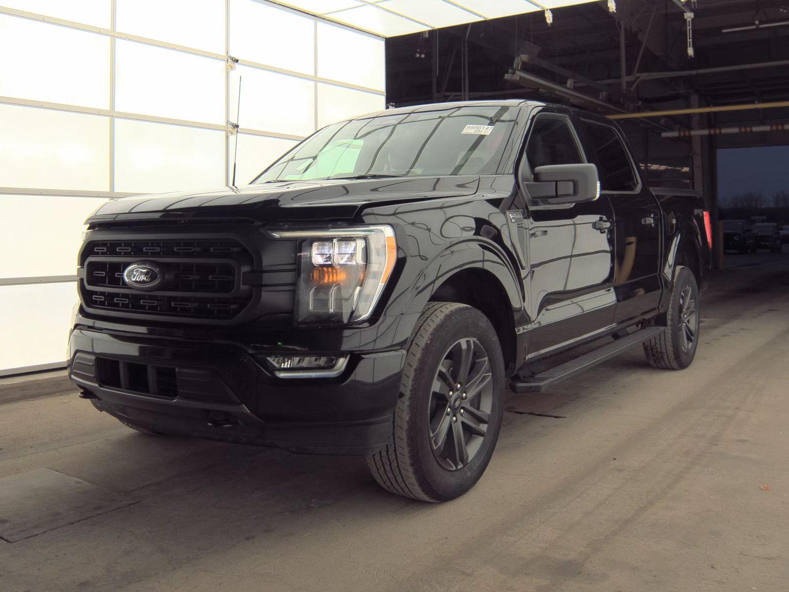 2023 Ford F-150 XLT AWD