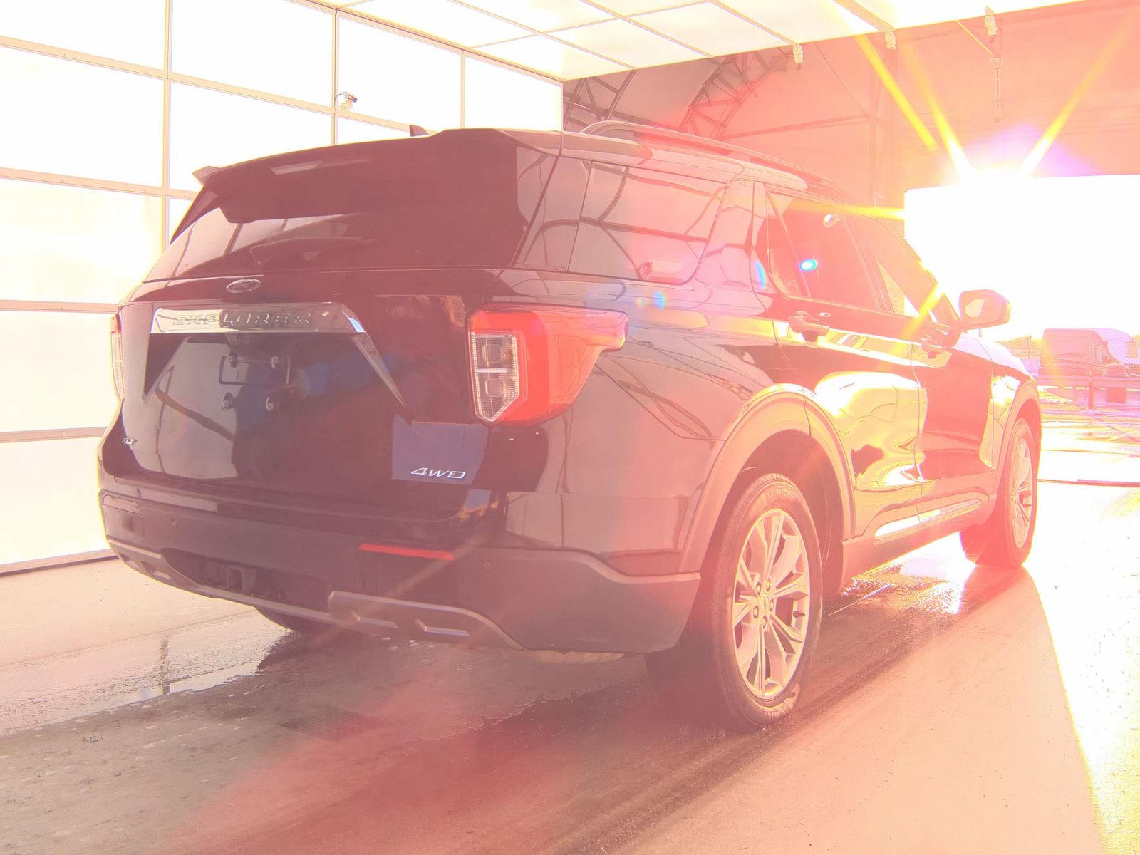 2022 Ford Explorer XLT AWD