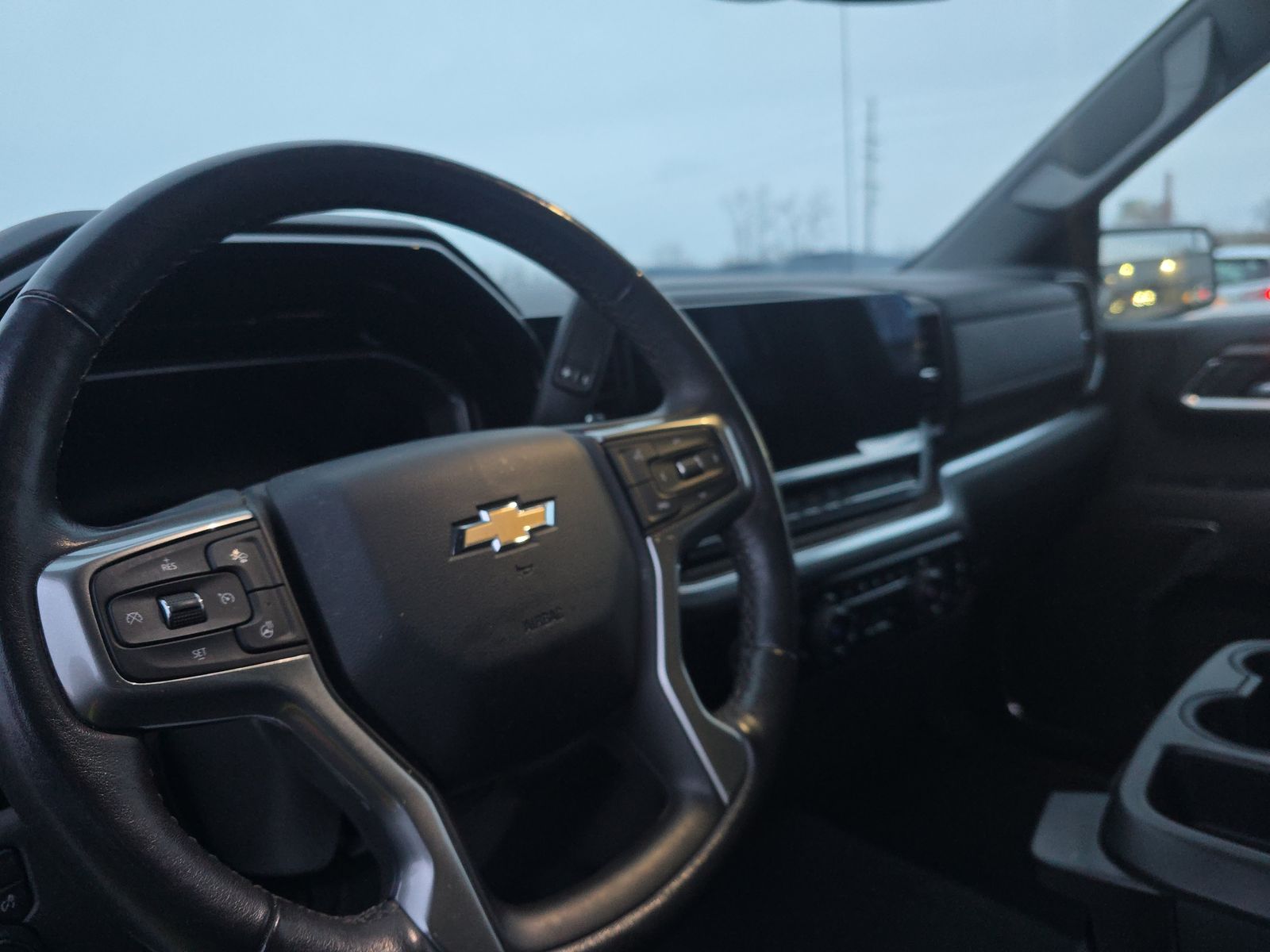 2022 Chevrolet Silverado 1500 LT AWD