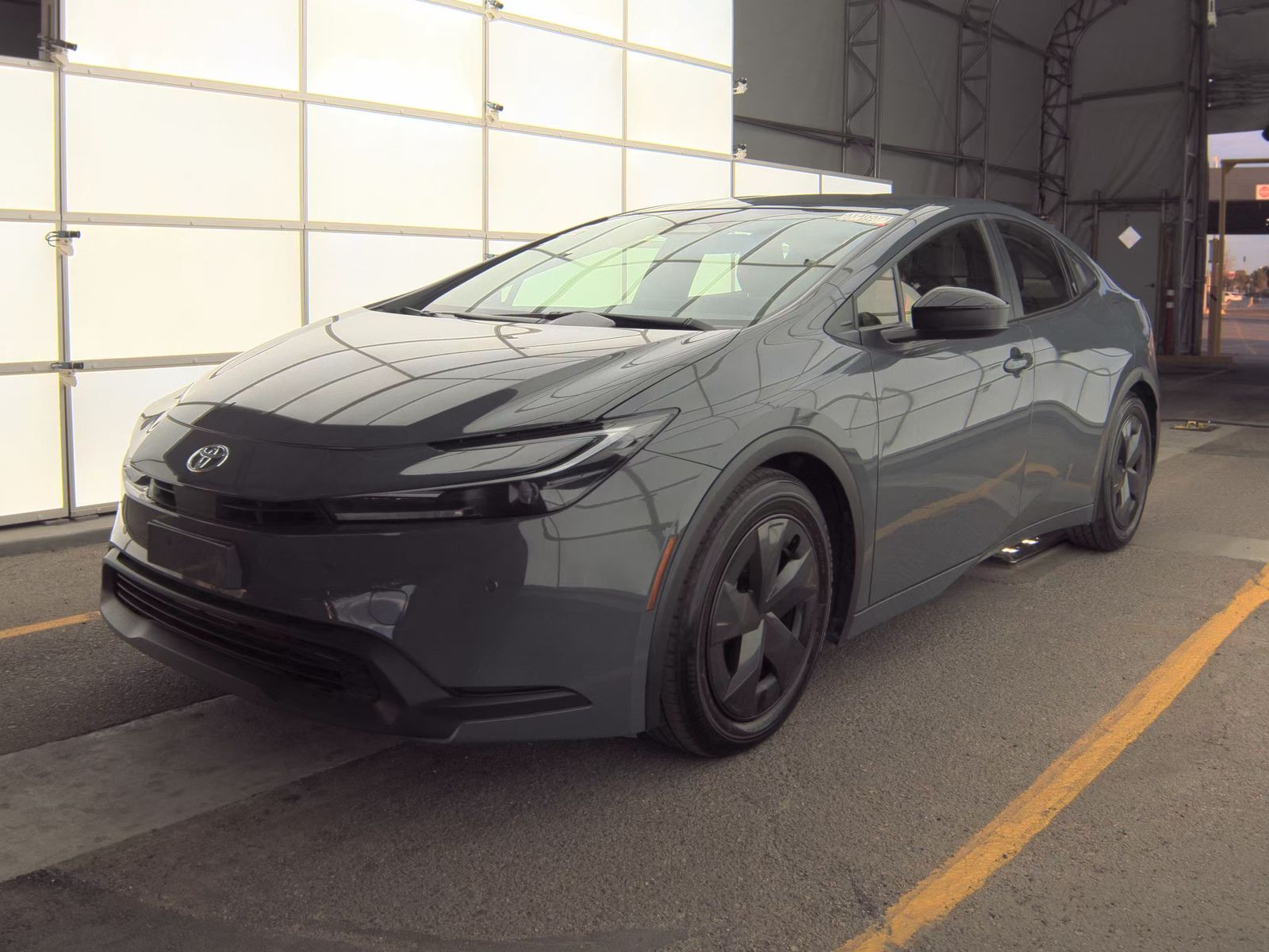 2025 Toyota Prius LE FWD