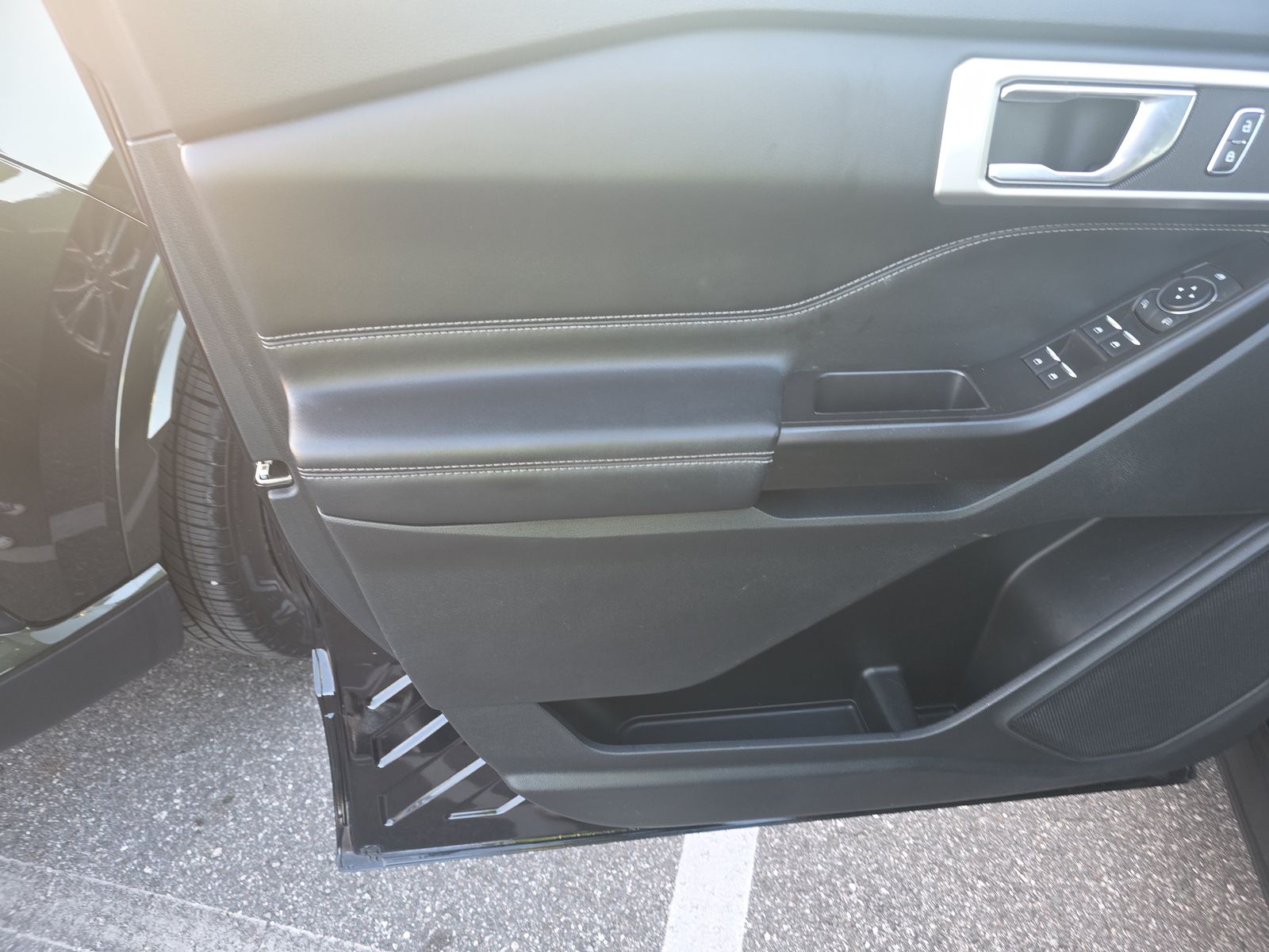 2020 Ford Explorer XLT AWD