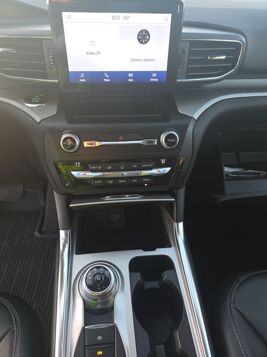 2020 Ford Explorer XLT AWD