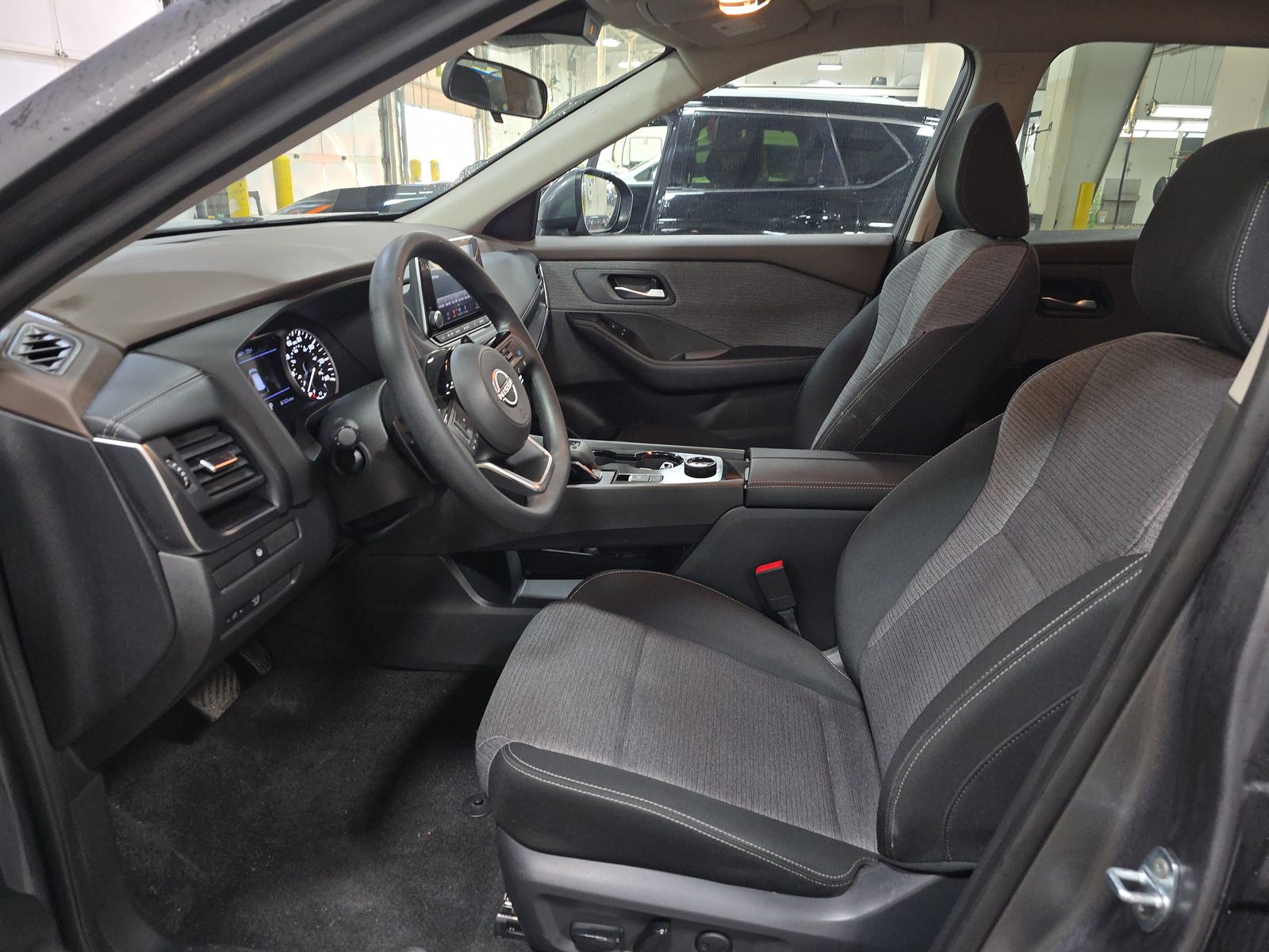 2023 Nissan Rogue SV AWD