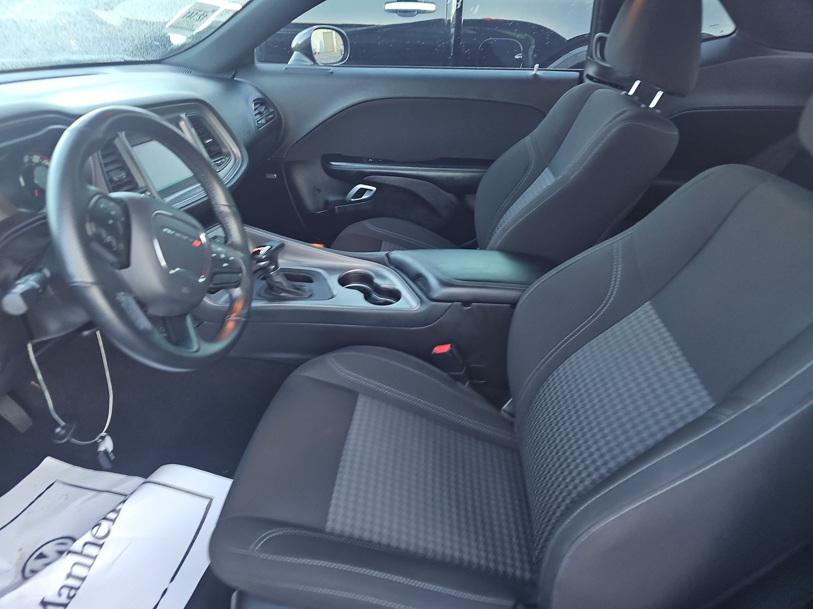 2023 Dodge Challenger SXT RWD