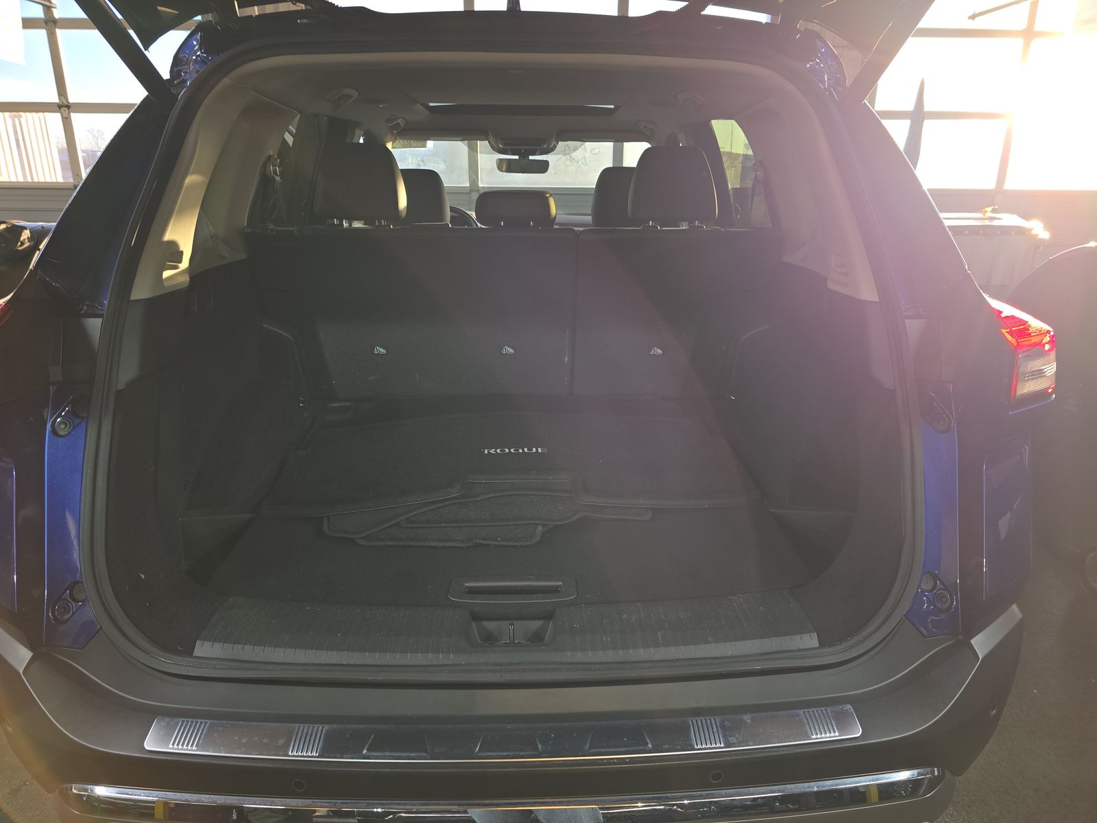 2023 Nissan Rogue Platinum AWD