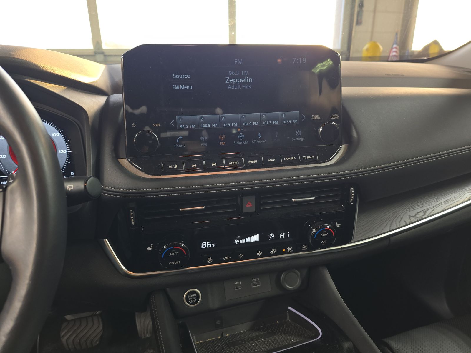 2023 Nissan Rogue Platinum AWD