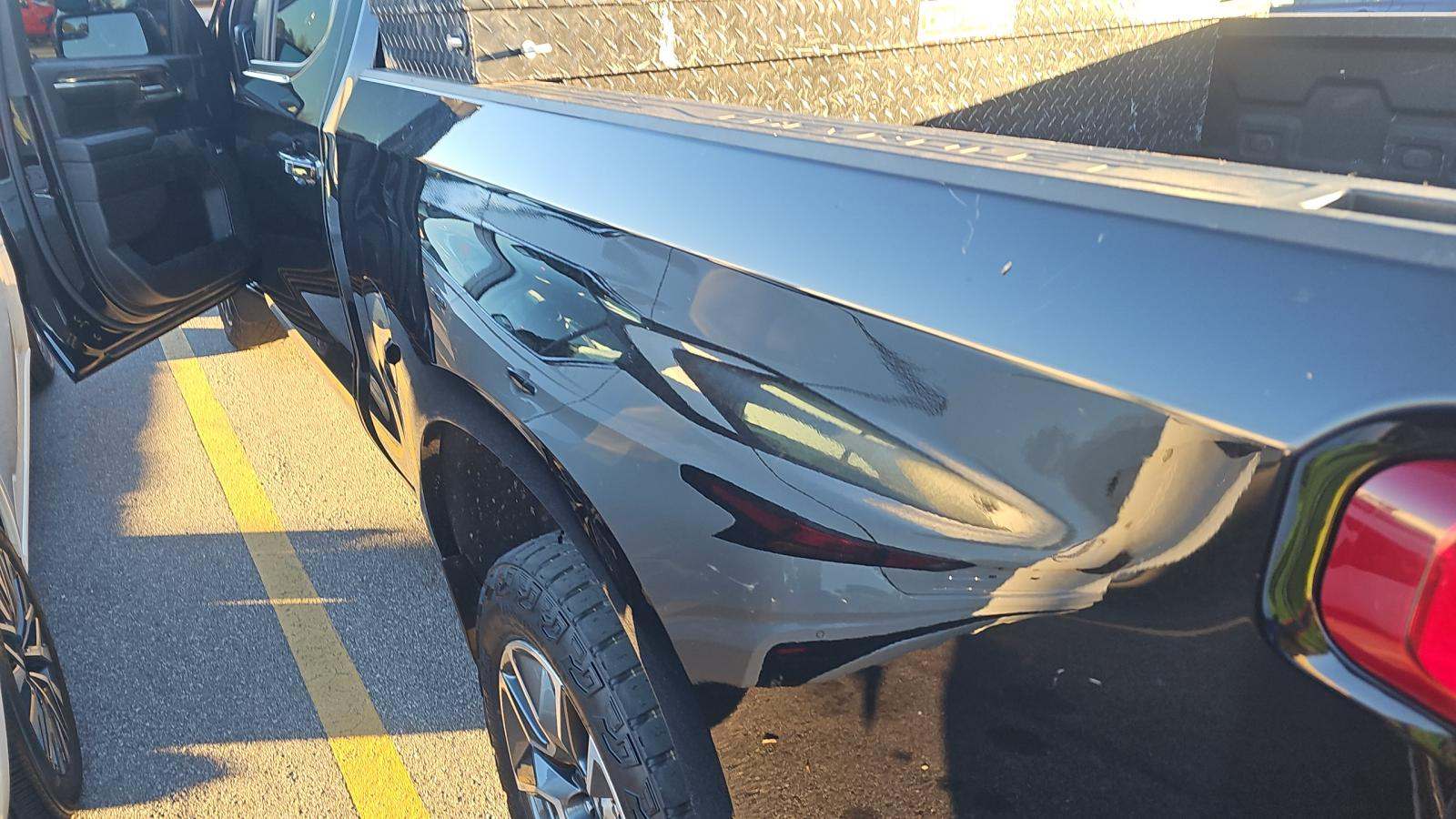 2023 Chevrolet Silverado 1500 RST AWD