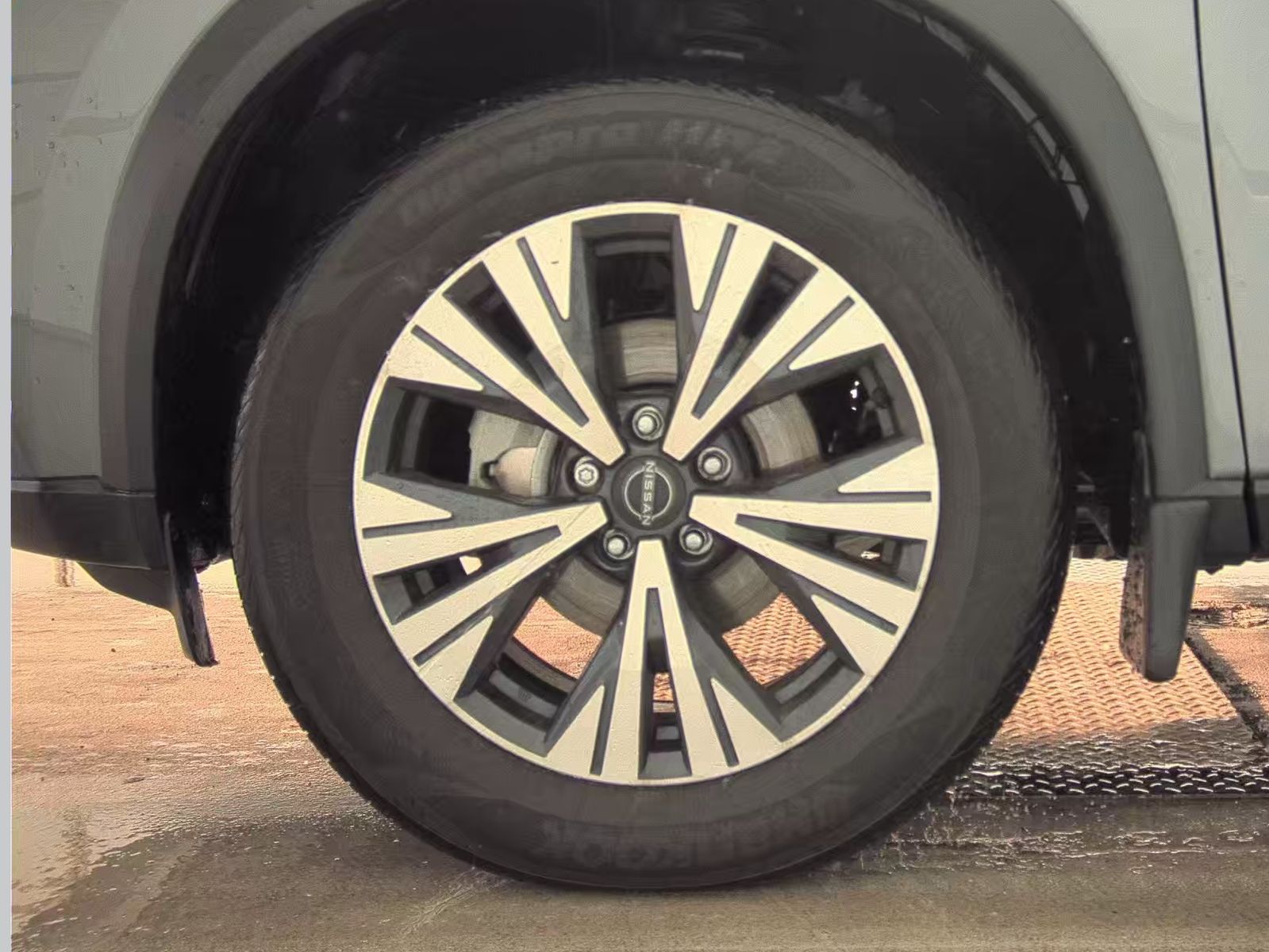 2023 Nissan Rogue SV AWD