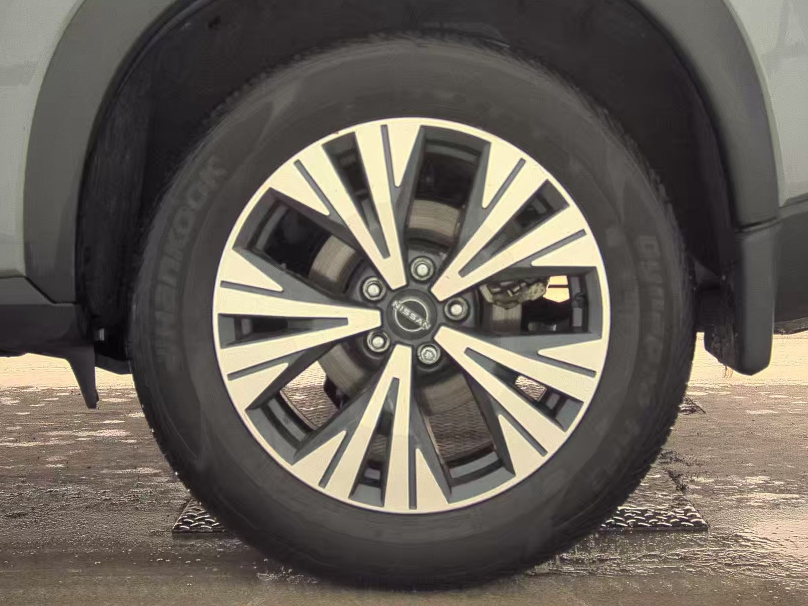 2023 Nissan Rogue SV AWD