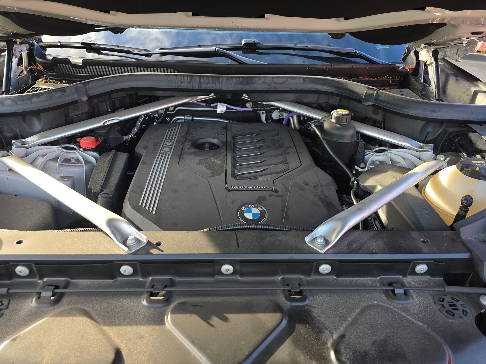 2023 BMW X6 xDrive40i AWD