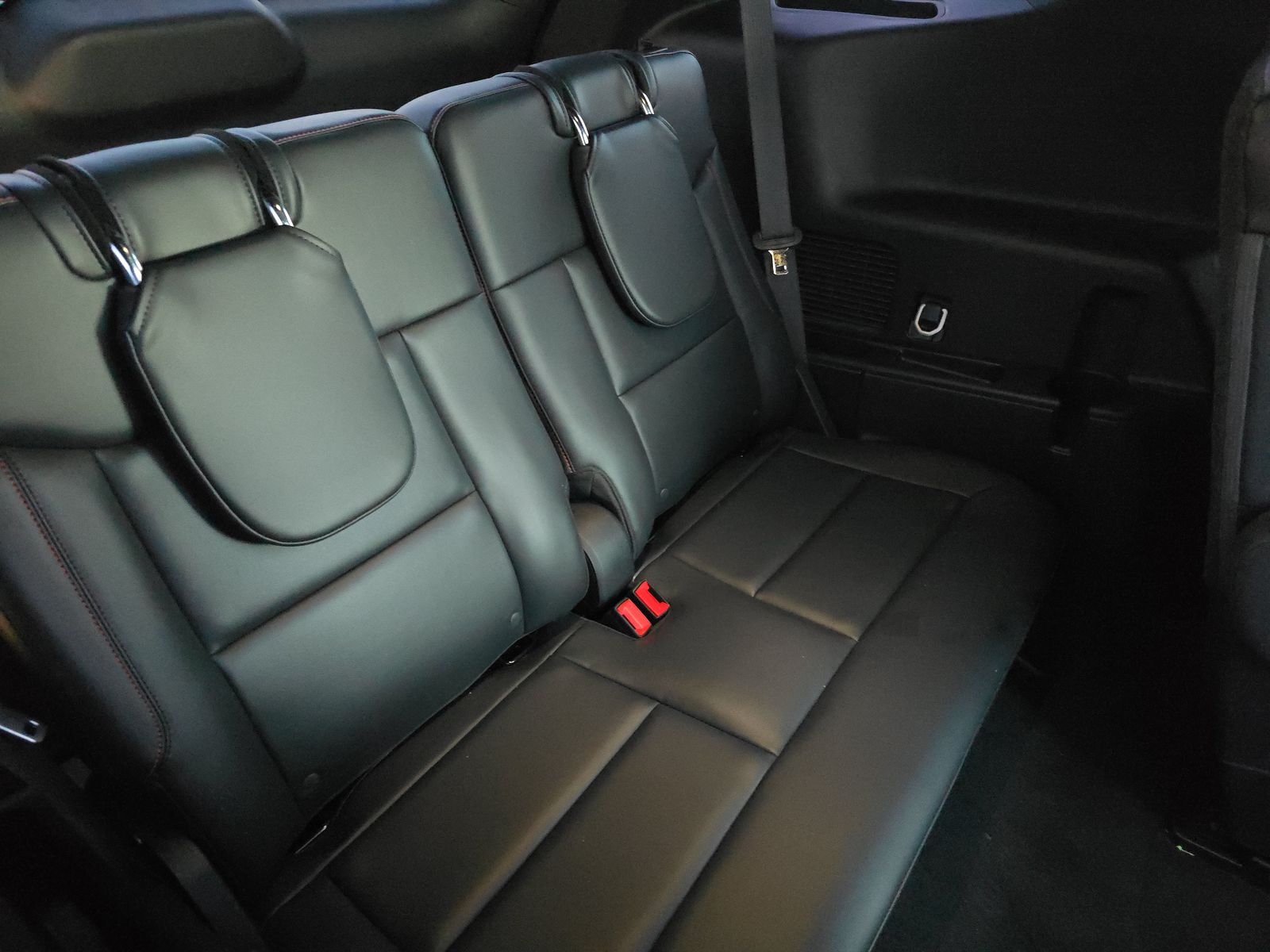 2025 Ford Explorer ST AWD