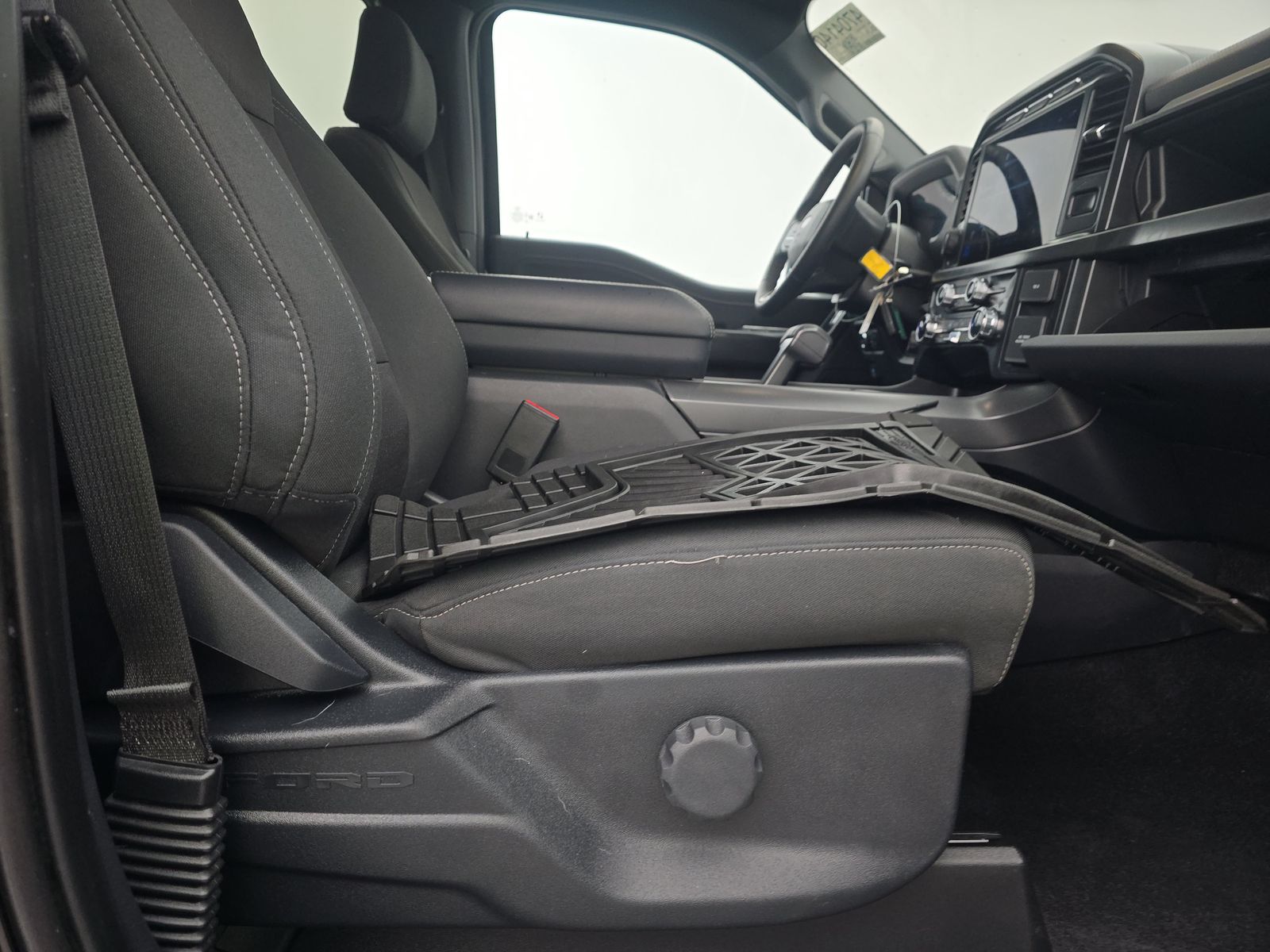 2024 Ford F-150 XLT AWD