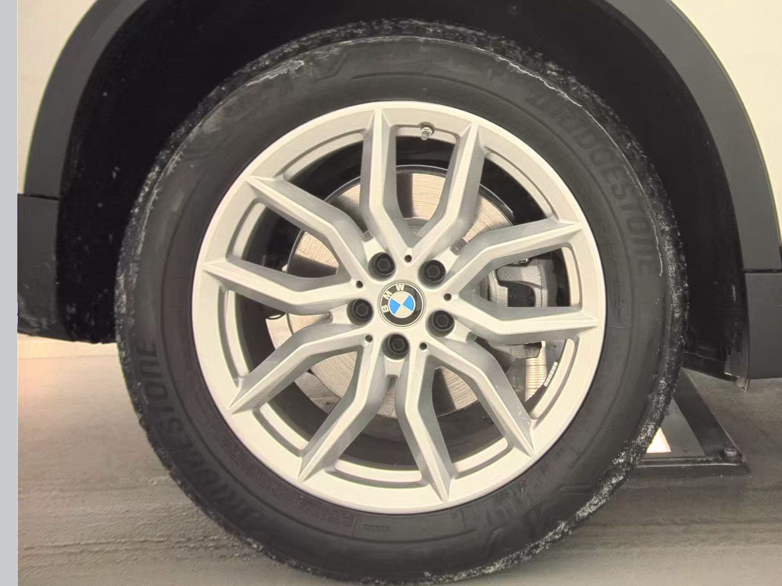 2023 BMW X5 xDrive40i AWD