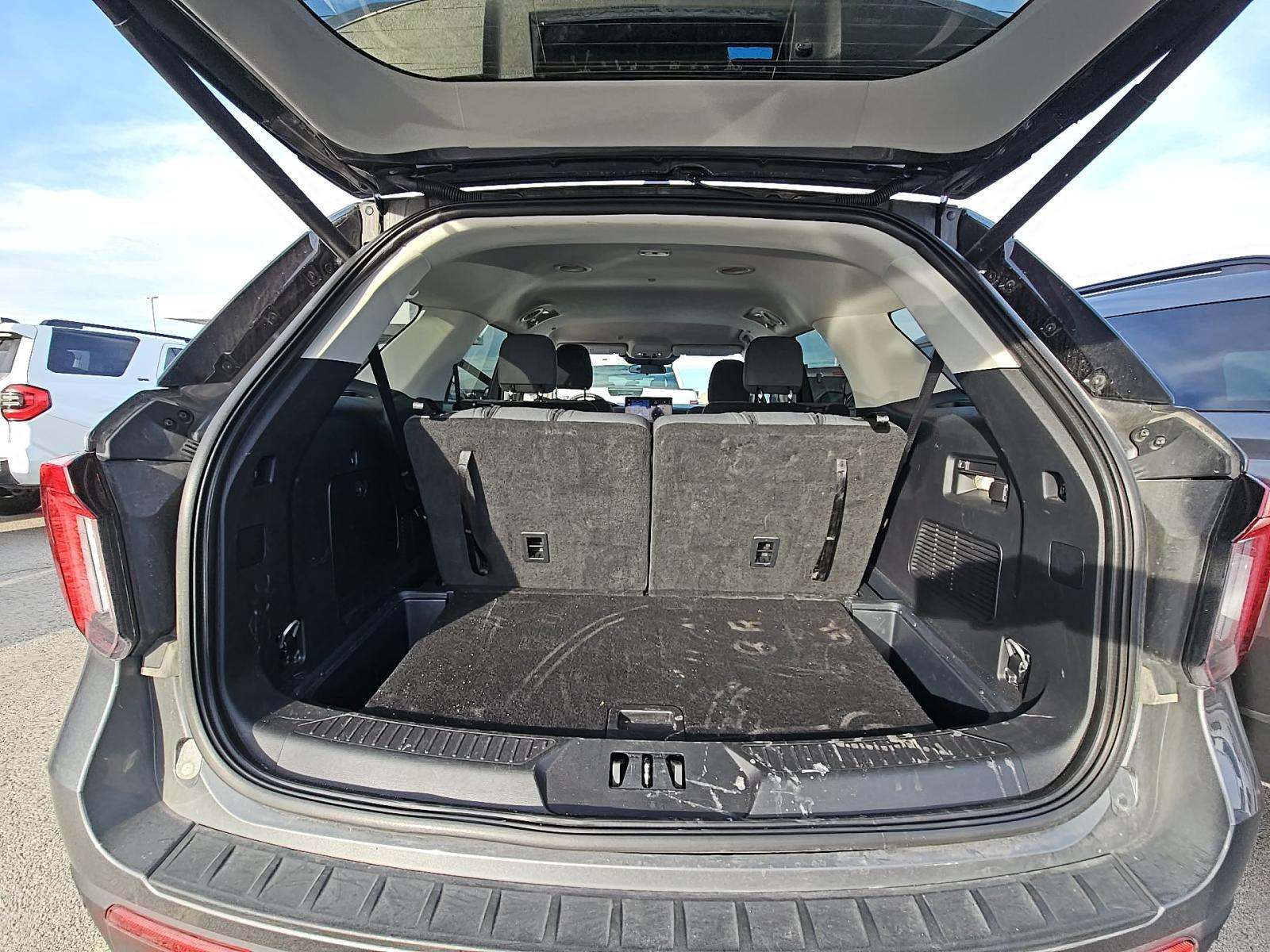 2025 Ford Explorer Active AWD