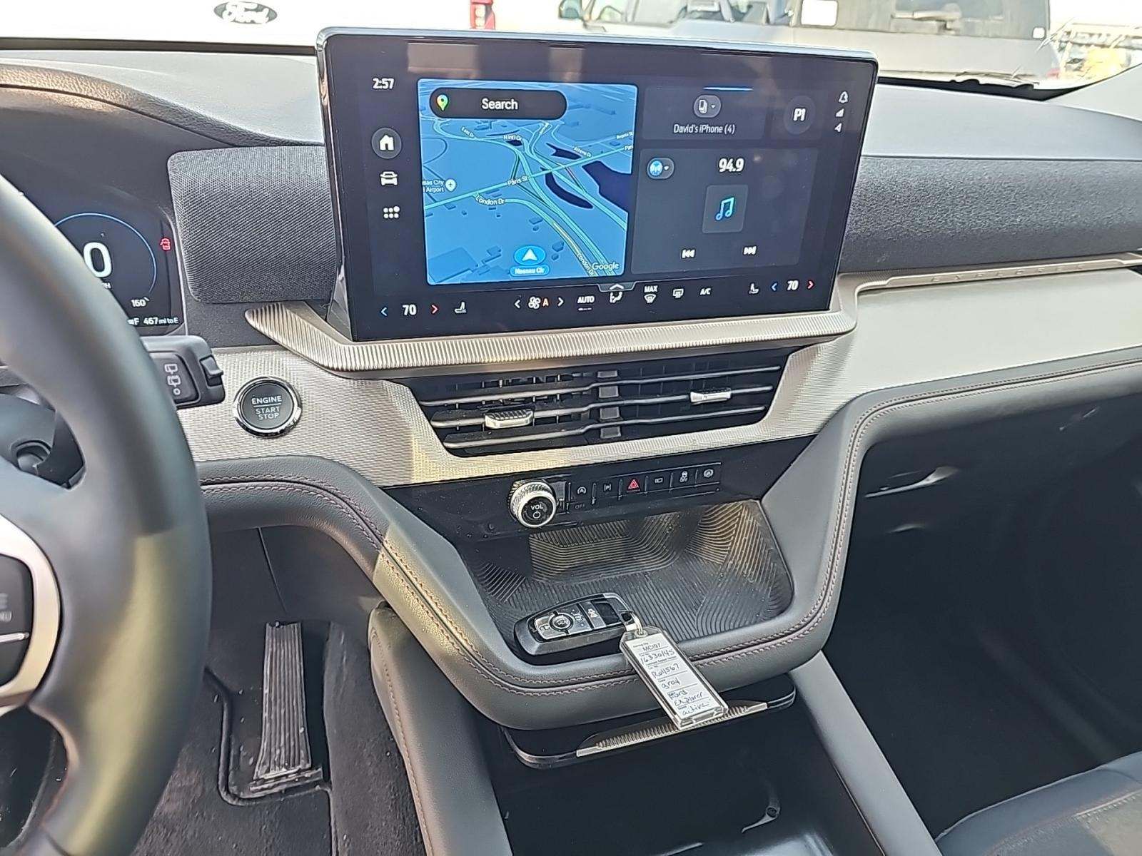 2025 Ford Explorer Active AWD