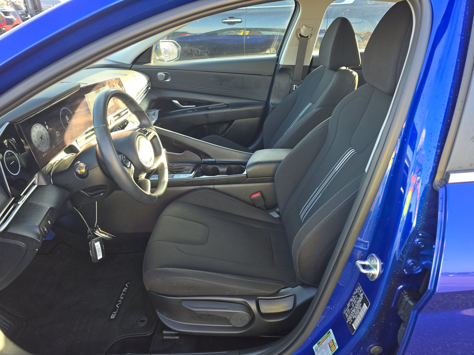 2025 Hyundai Elantra SEL Convenience FWD