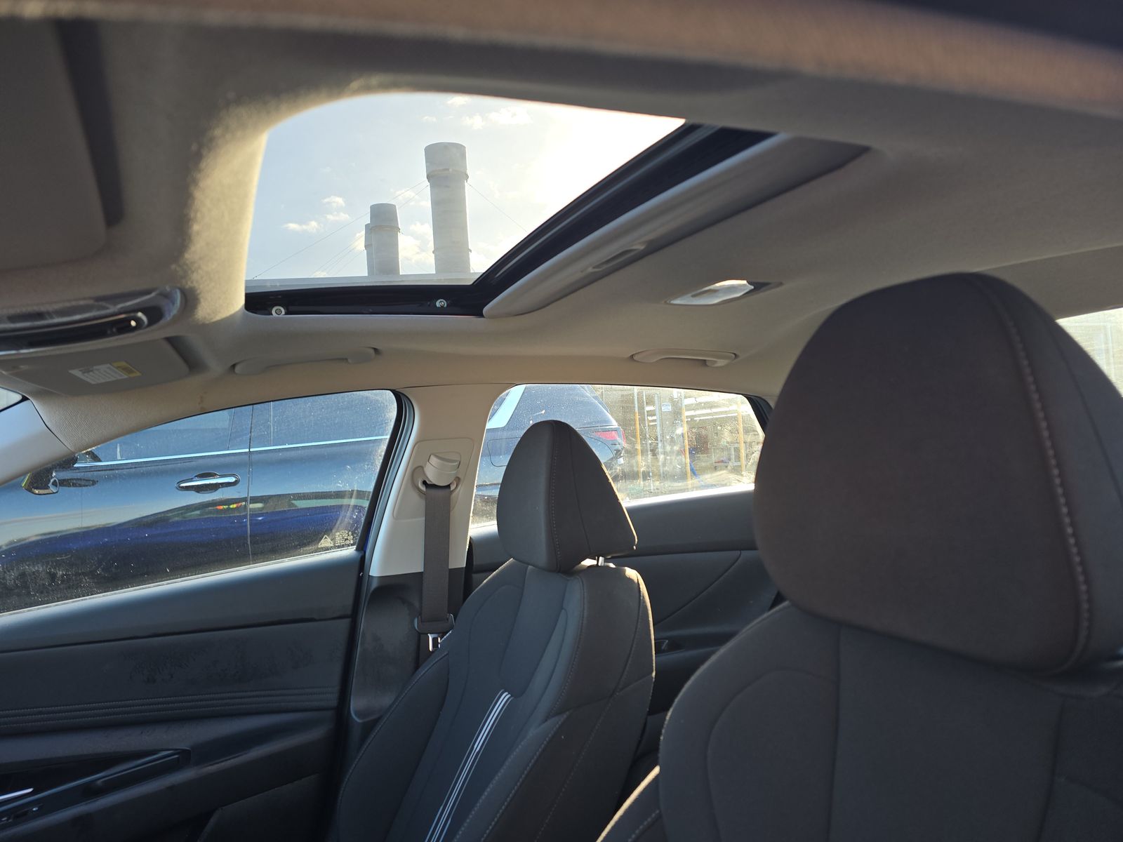 2025 Hyundai Elantra SEL Convenience FWD