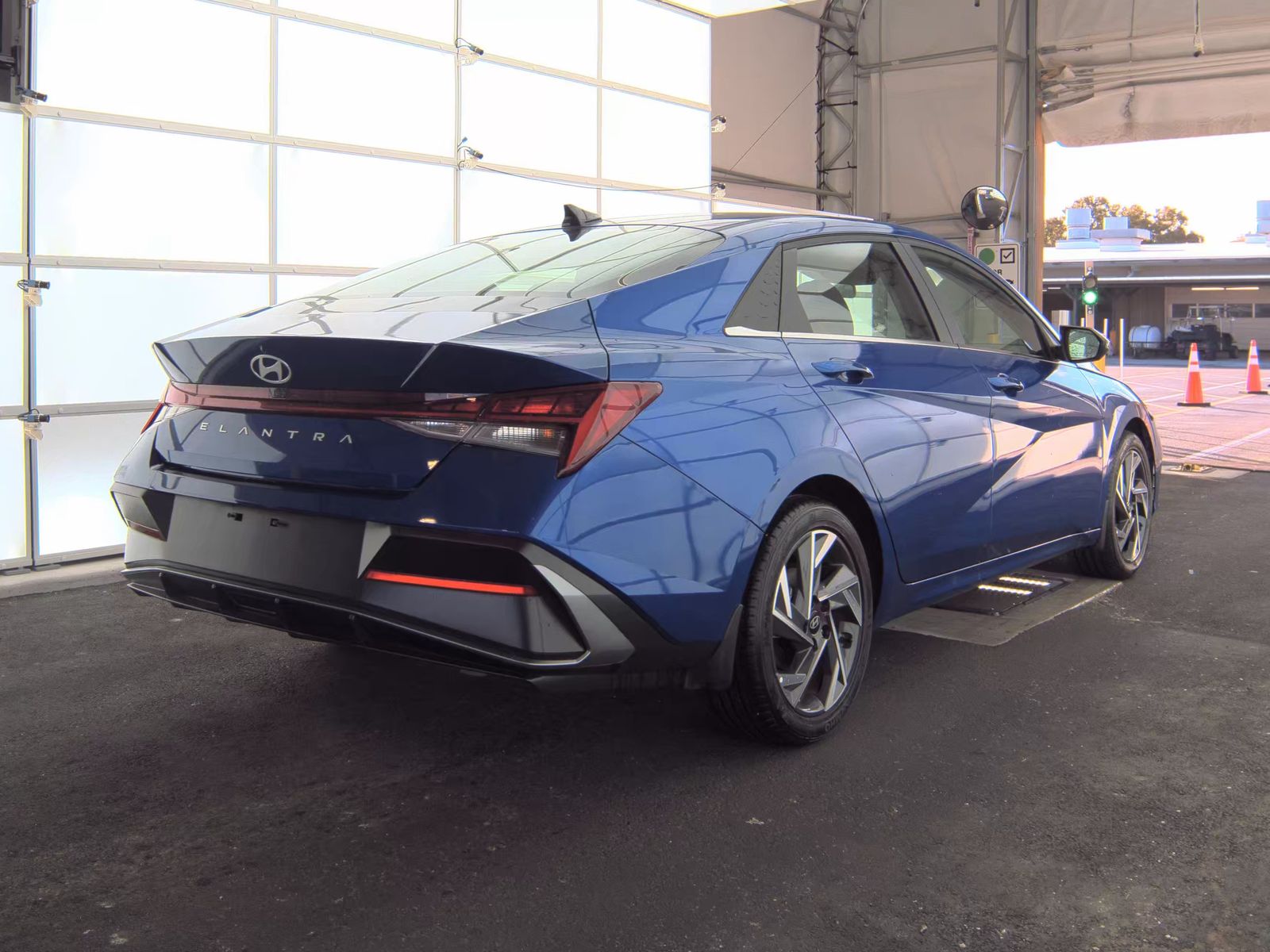 2025 Hyundai Elantra SEL Convenience FWD