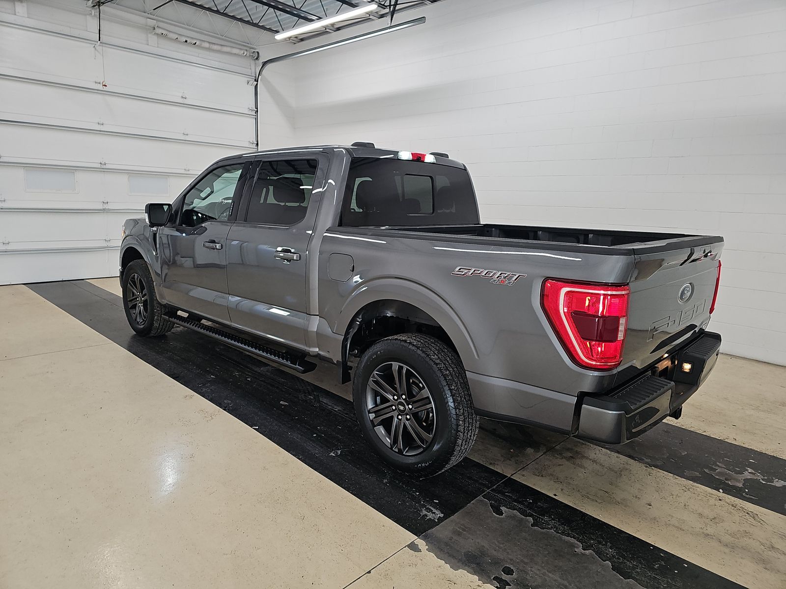 2022 Ford F-150 XLT AWD