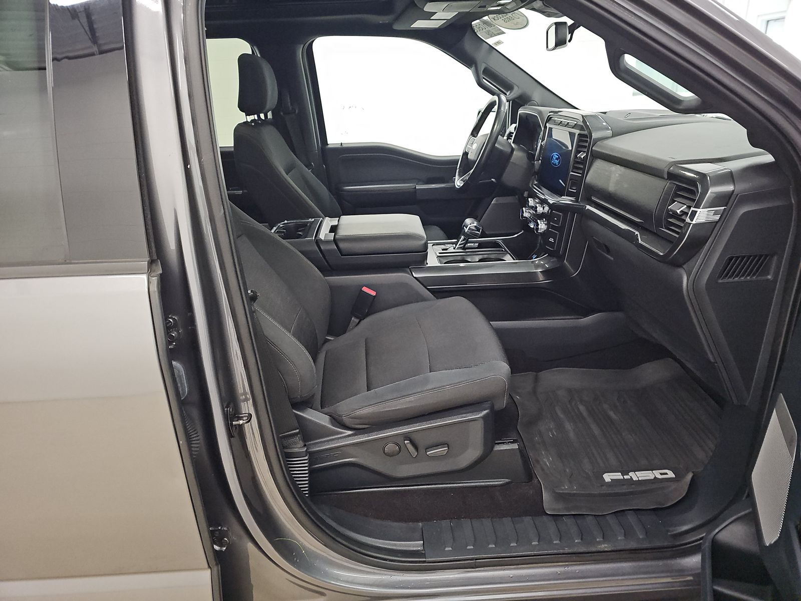 2022 Ford F-150 XLT AWD