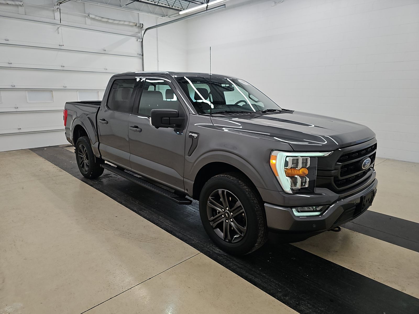 2022 Ford F-150 XLT AWD