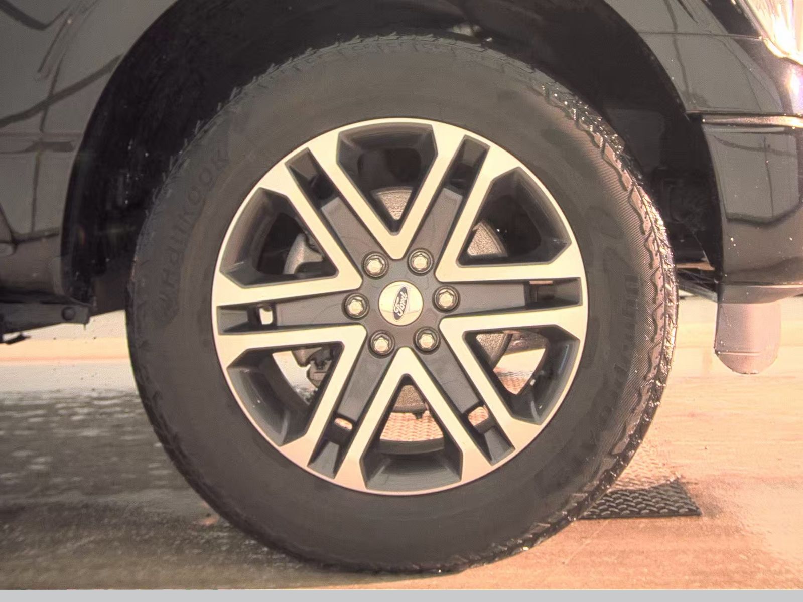 2022 Ford F-150 XL AWD